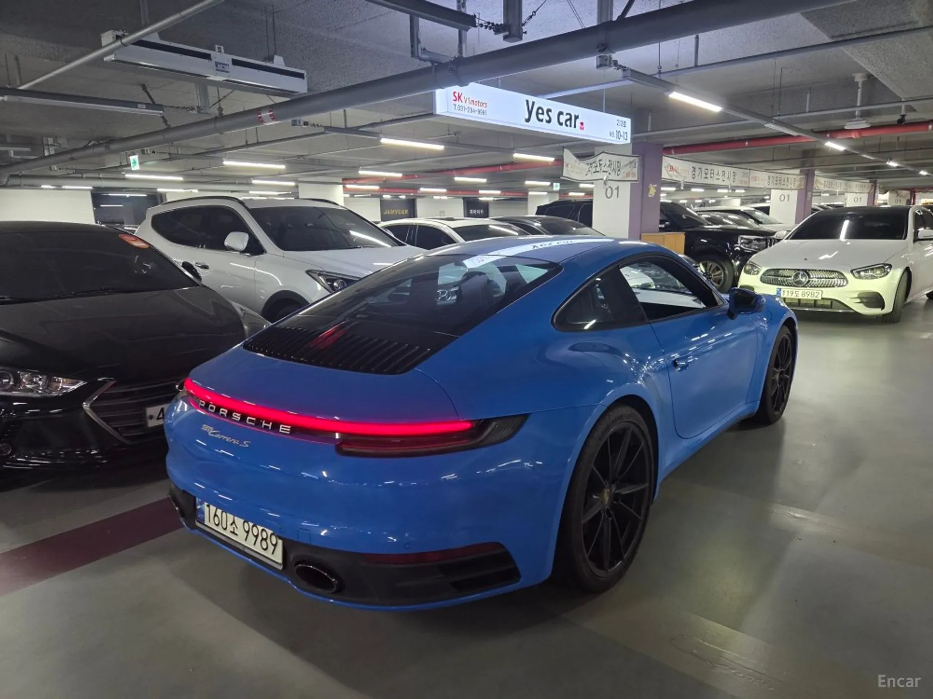 Porsche 911 (992) превью 3