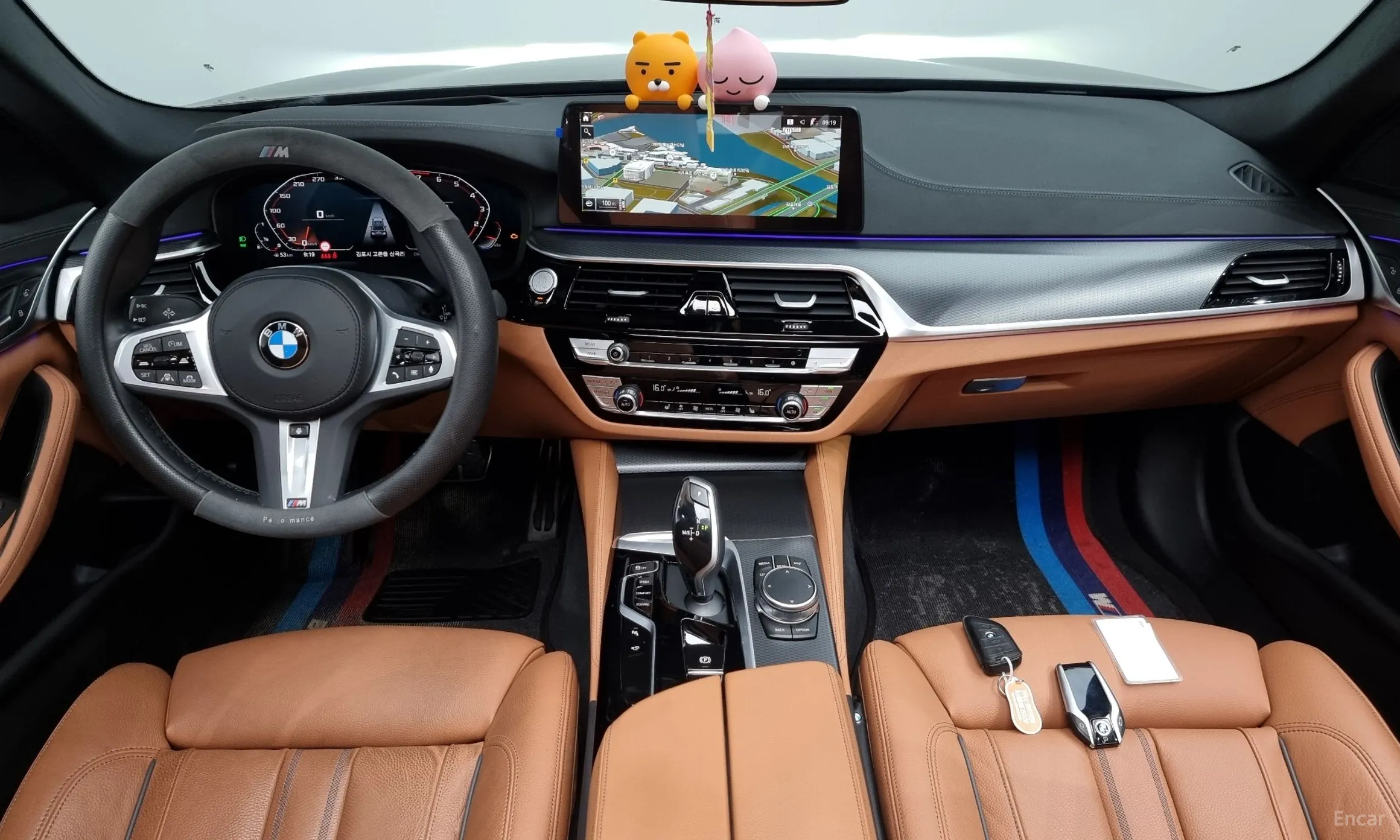 BMW 5 Series (G30) превью 7