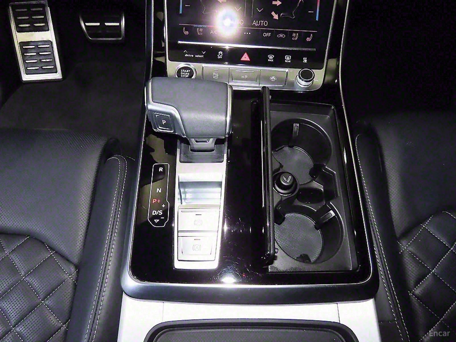 Audi Q8 (4M) превью 12