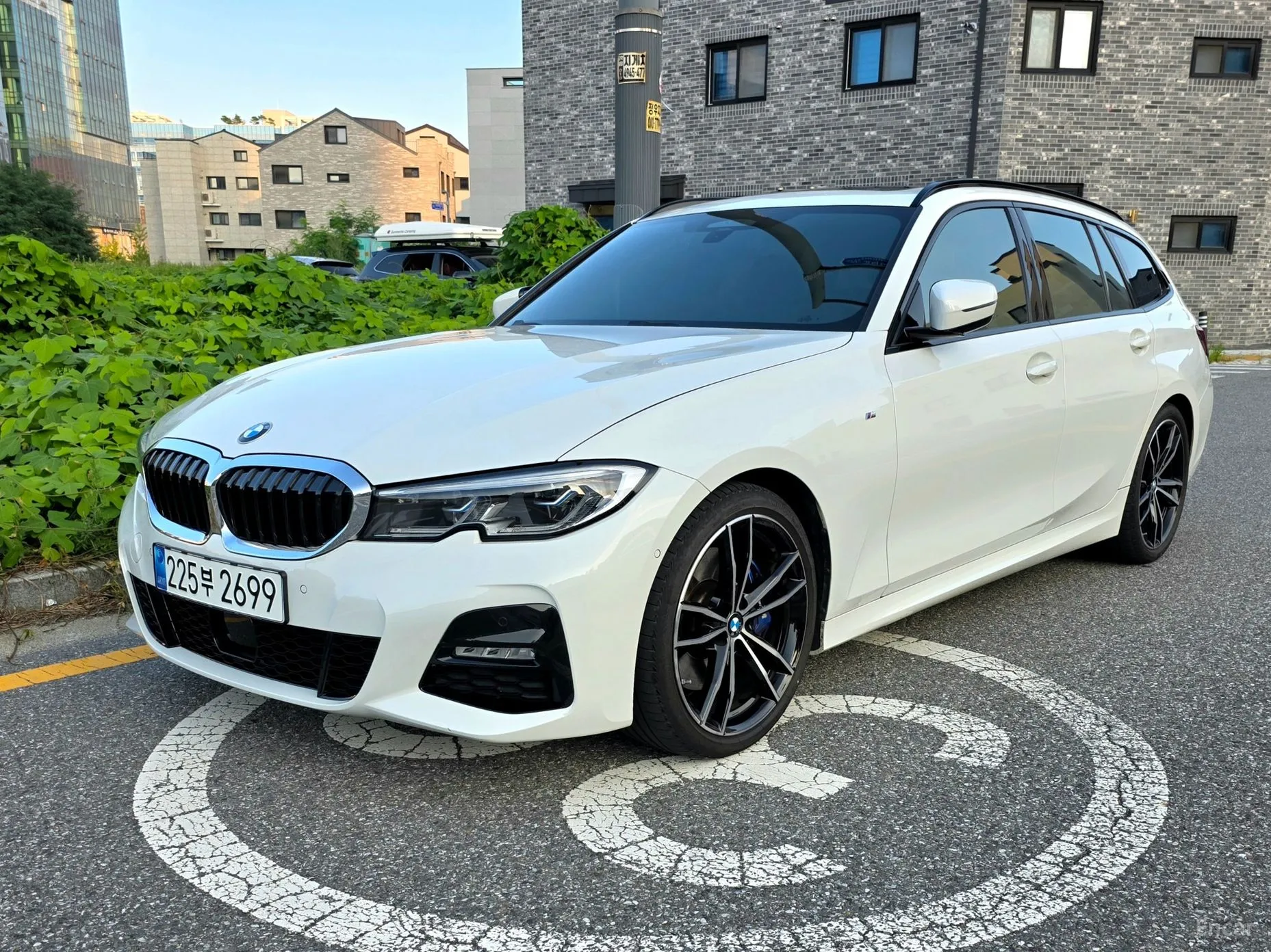 BMW 3 Series (G20)