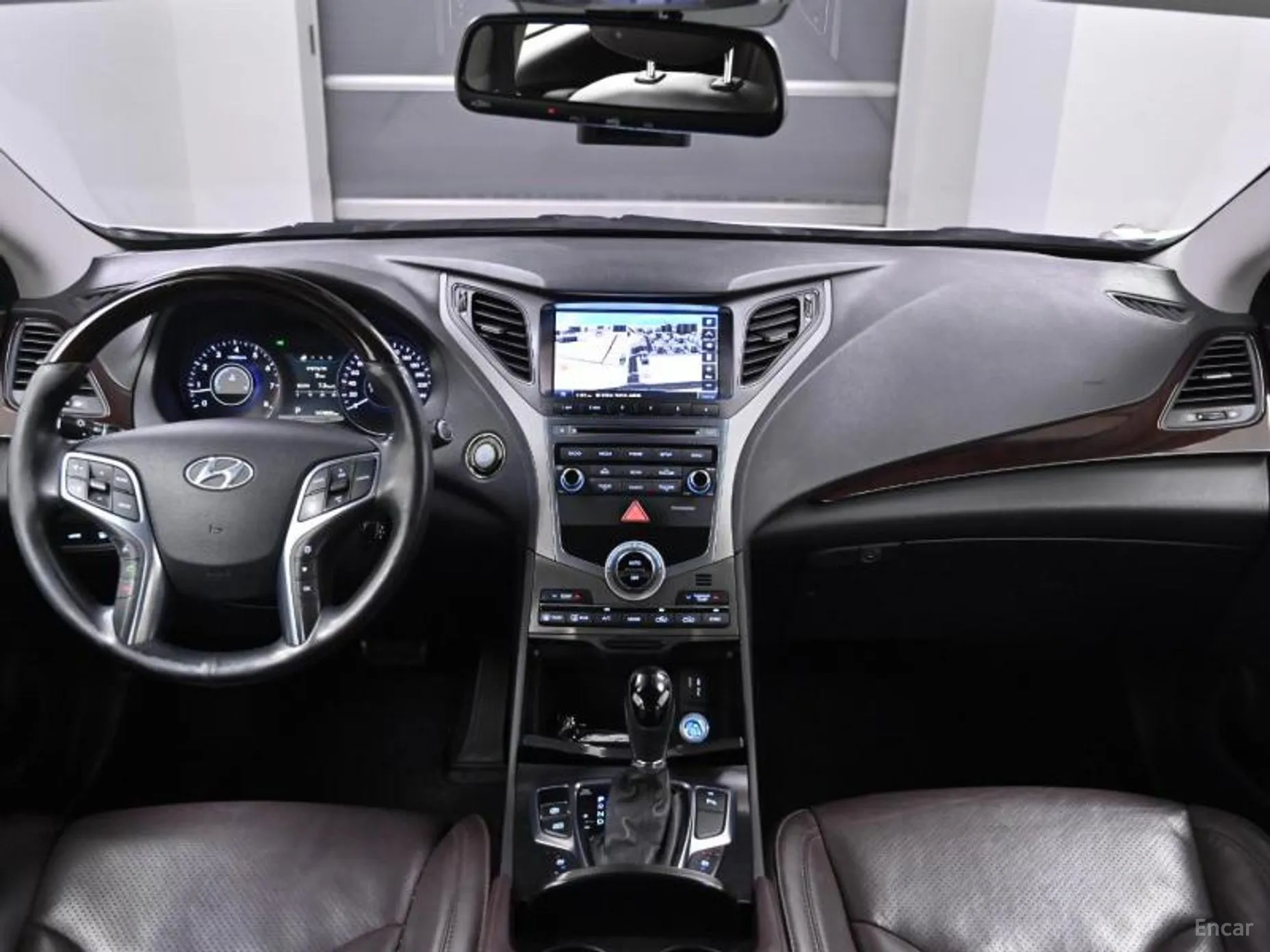 Hyundai Grandeur HG превью 4
