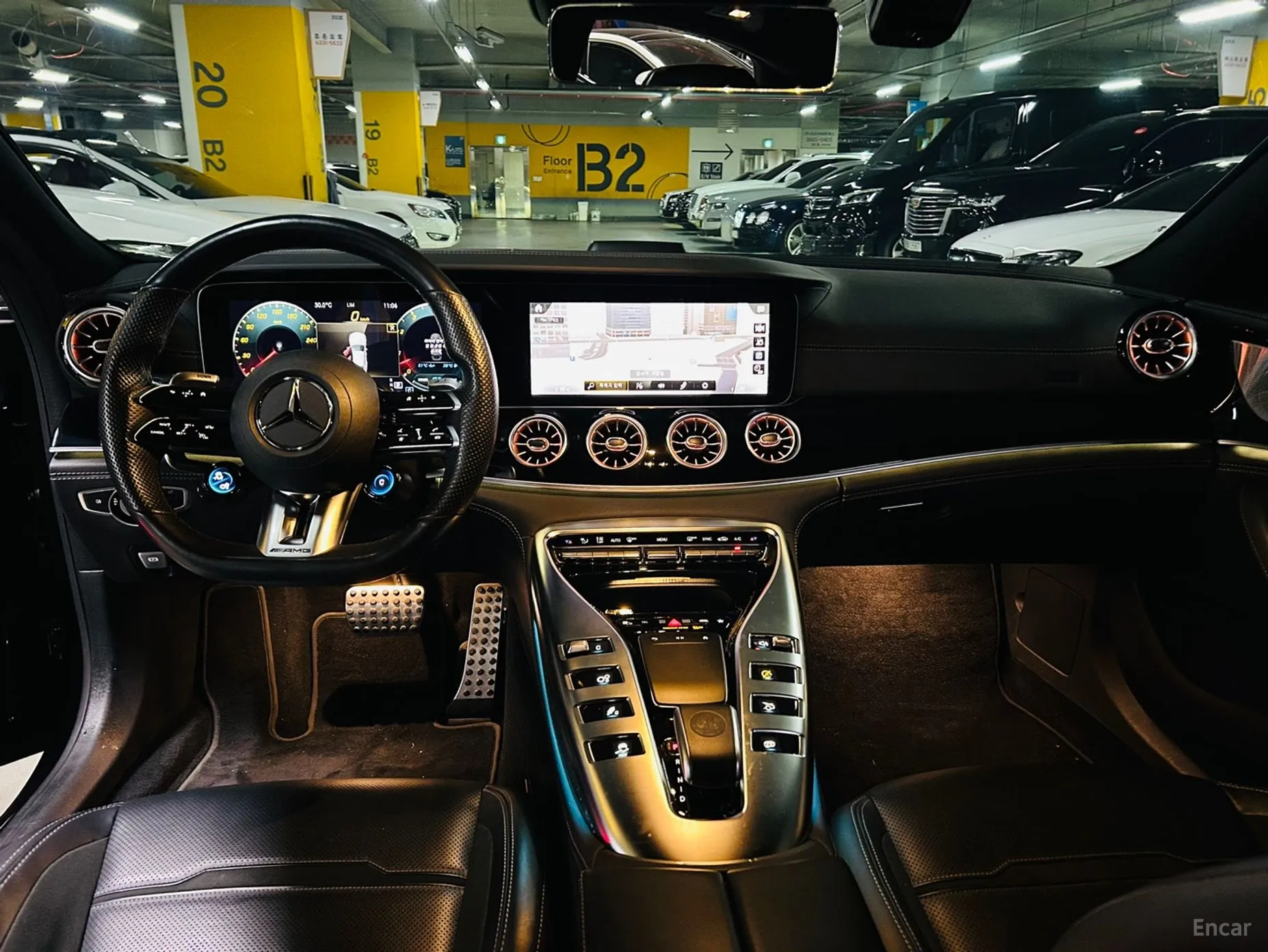 Mercedes Benz AMG GT превью 4