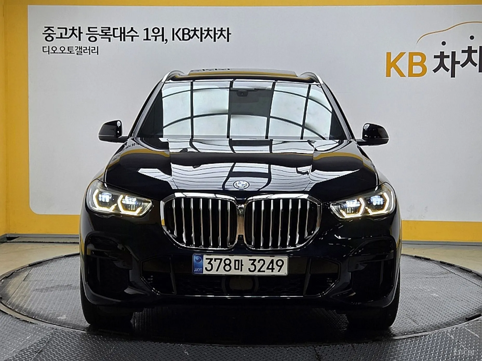 BMW X5 (G05) превью 2