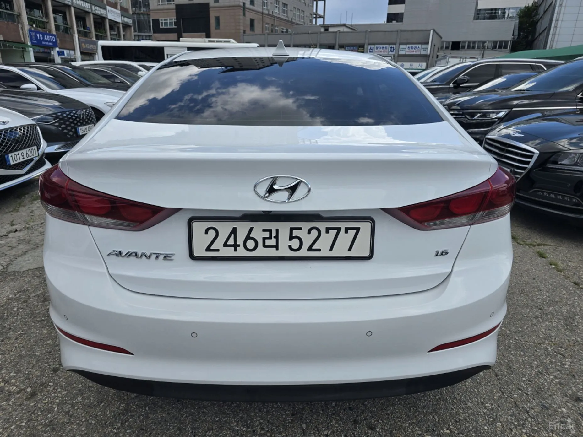 Hyundai Avante AD превью 3