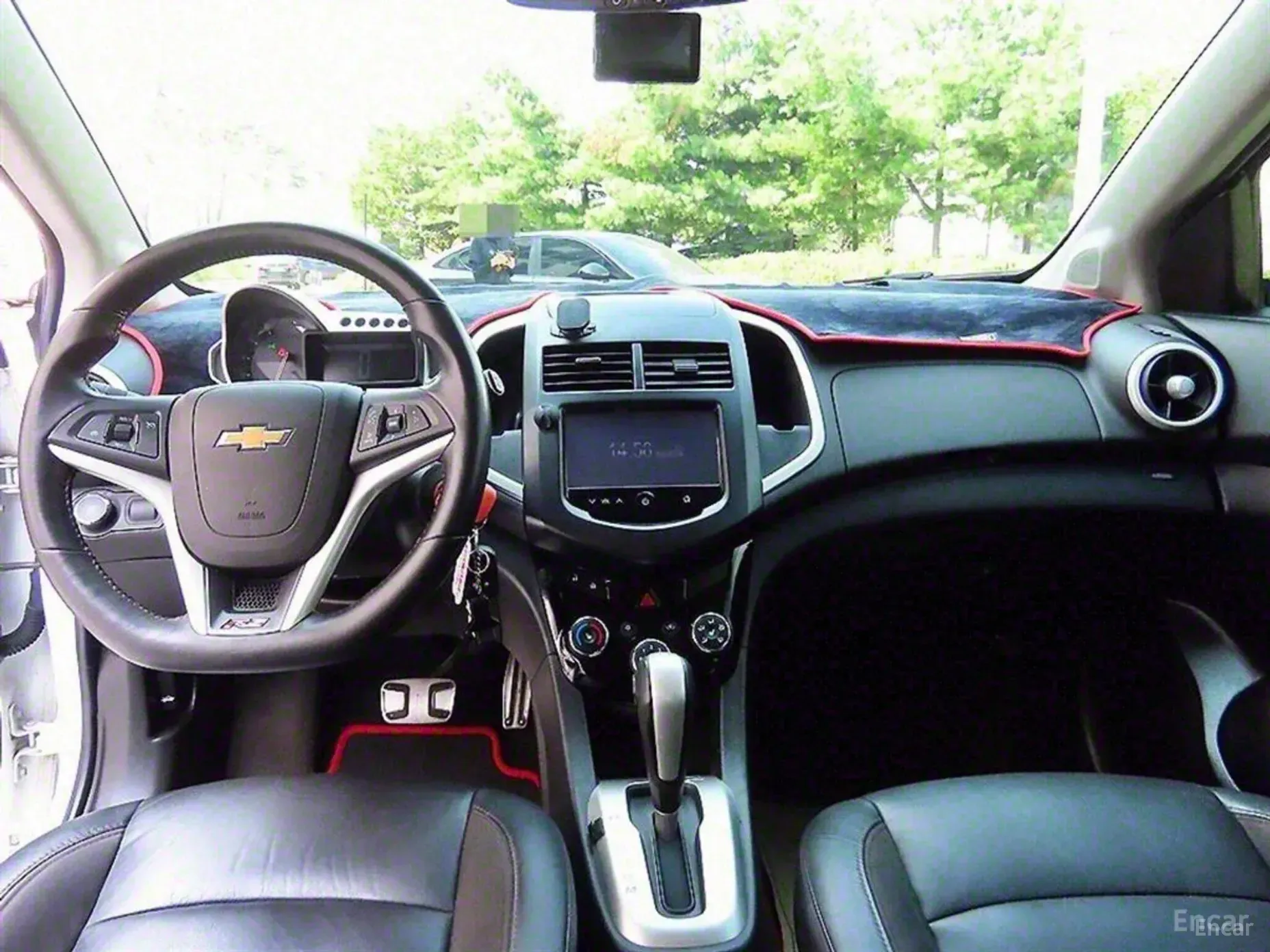 Chevrolet (GM Daewoo) Aveo Hatchback превью 4