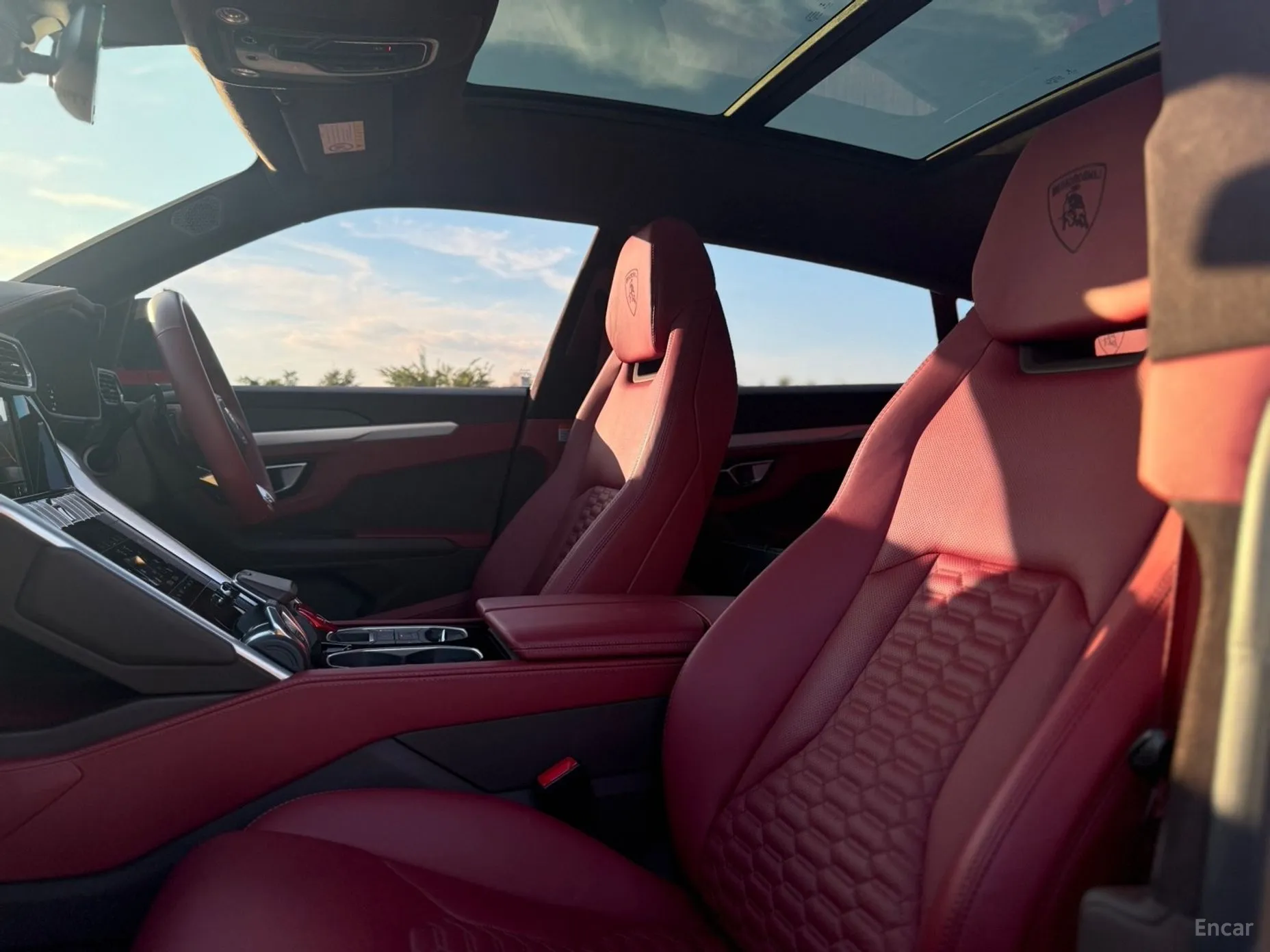 Lamborghini Urus превью 10