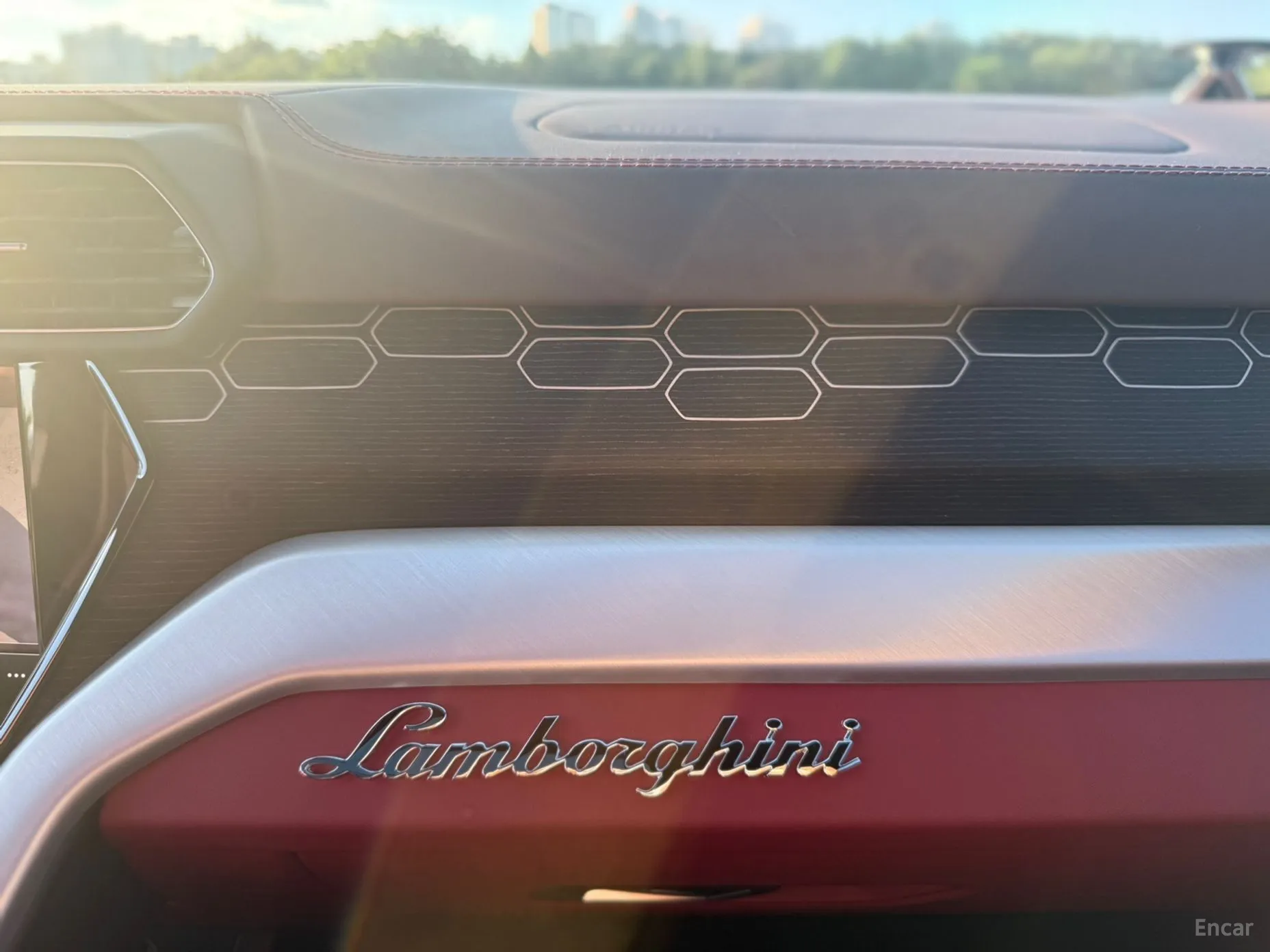 Lamborghini Urus превью 13