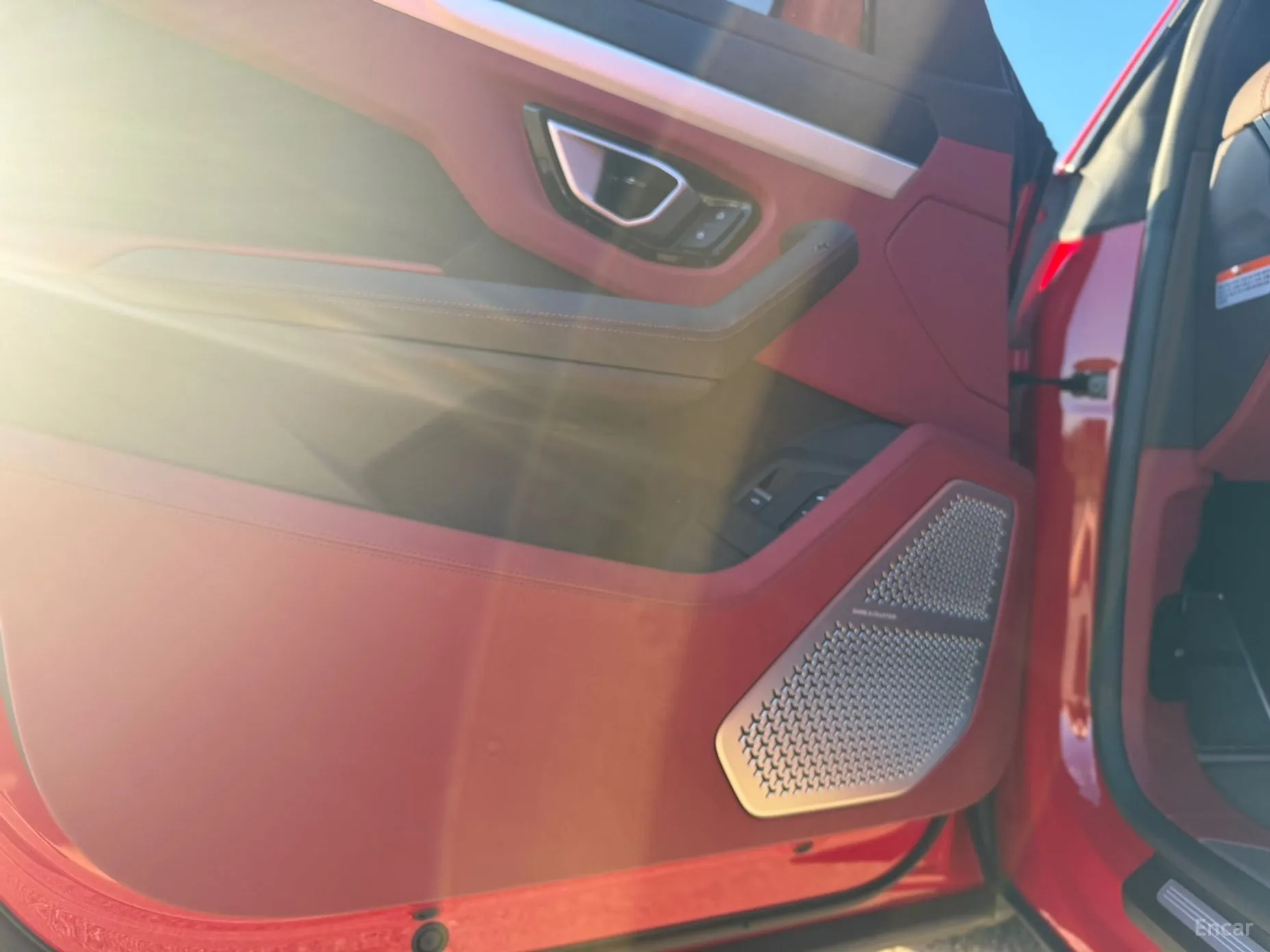 Lamborghini Urus превью 16