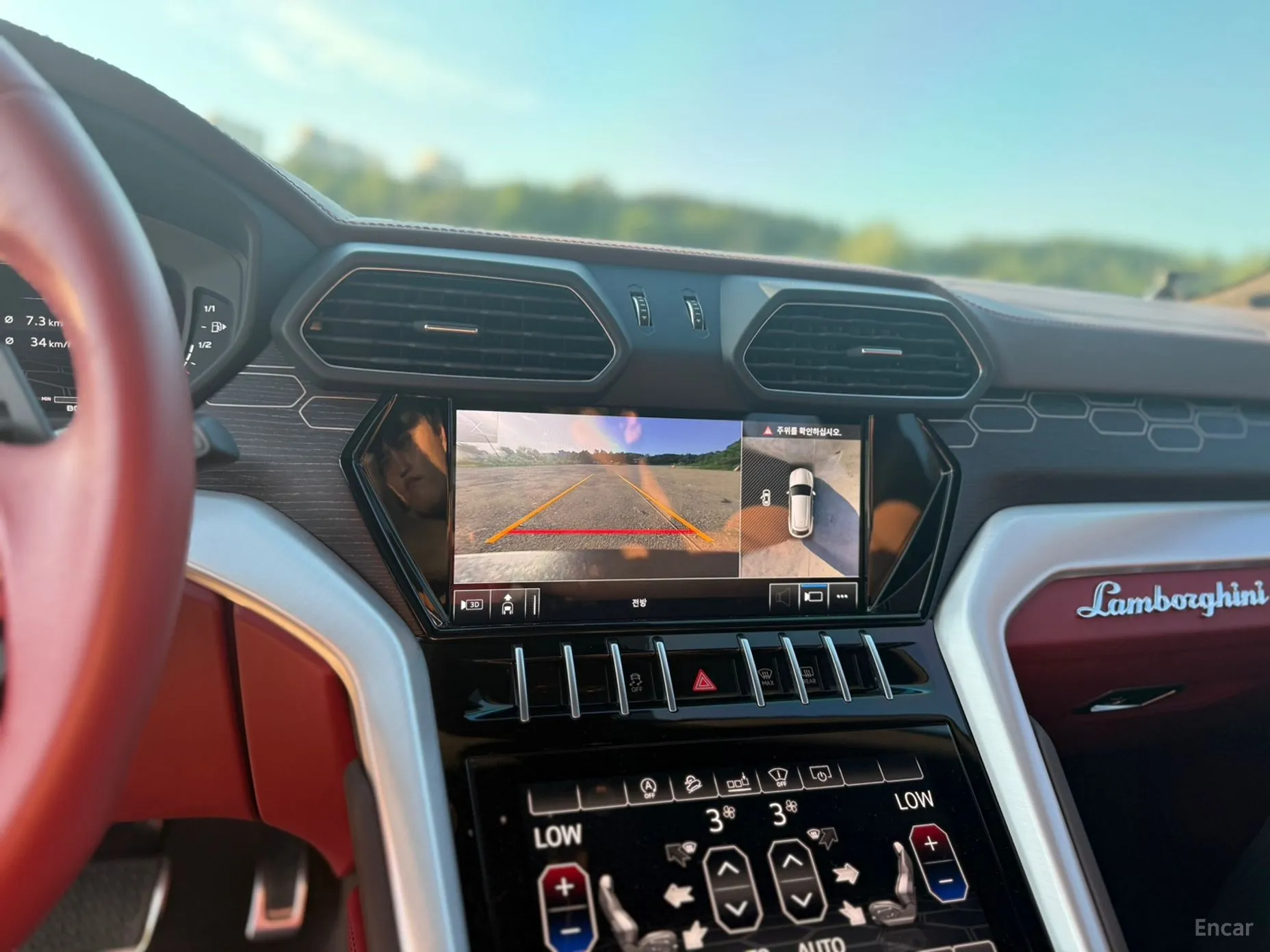 Lamborghini Urus превью 8