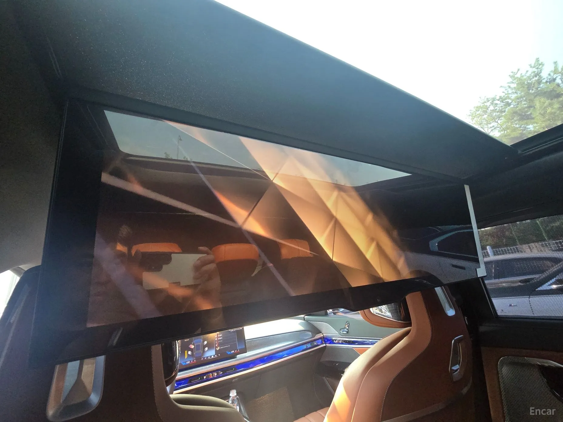 BMW 7 Series (G70) превью 4