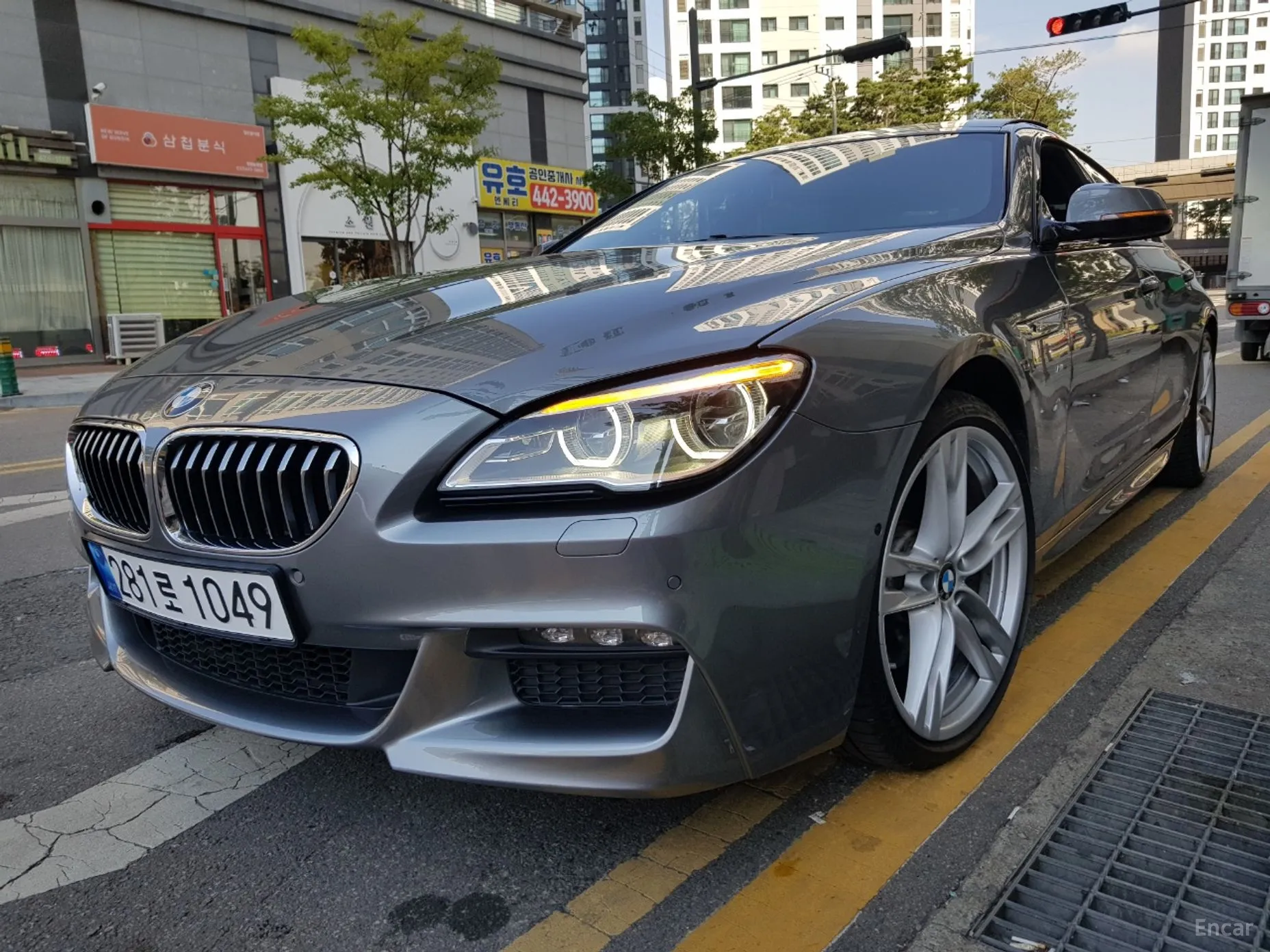 6 Series (F12)