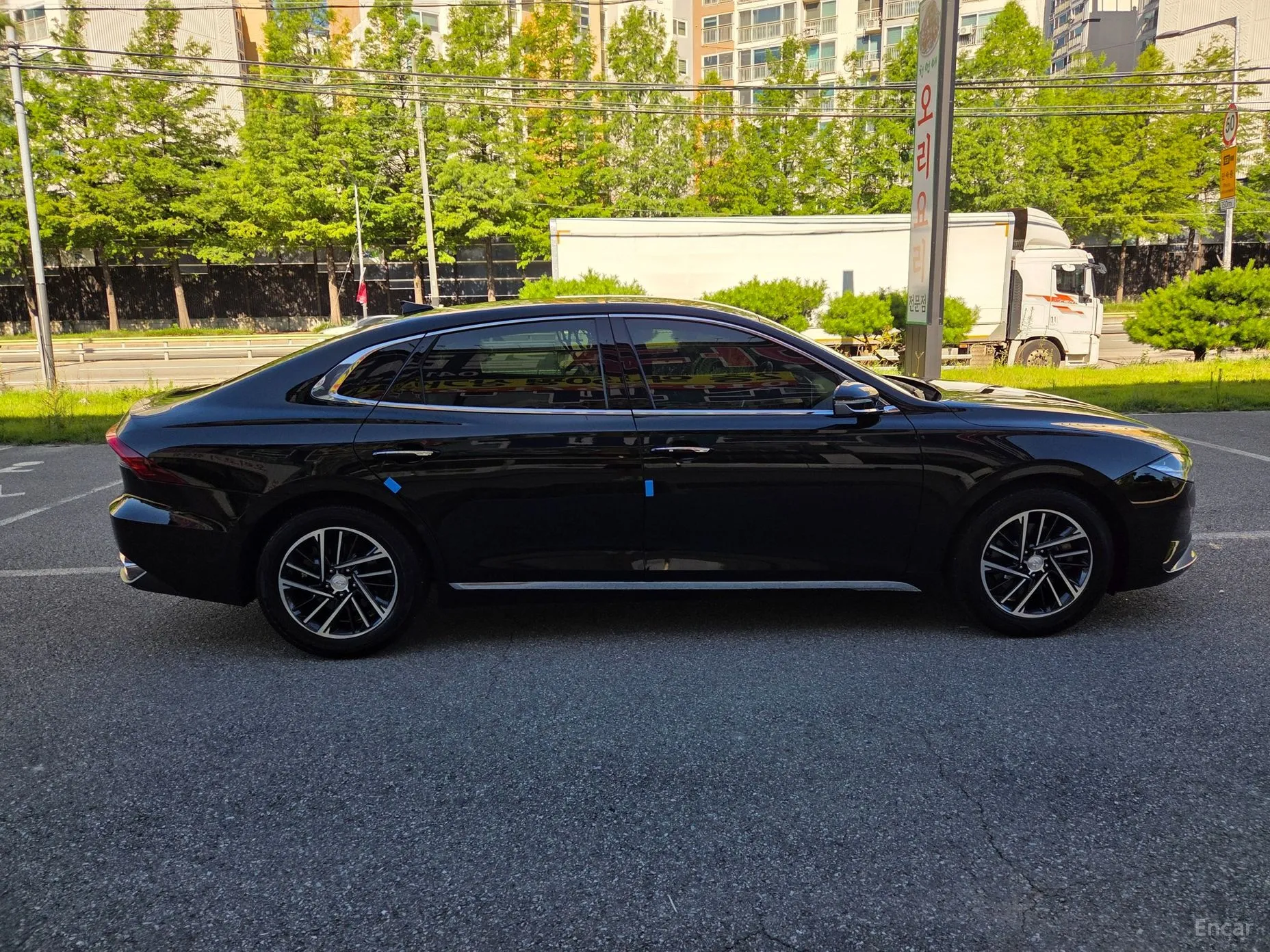 Hyundai Grandeur IG превью 4