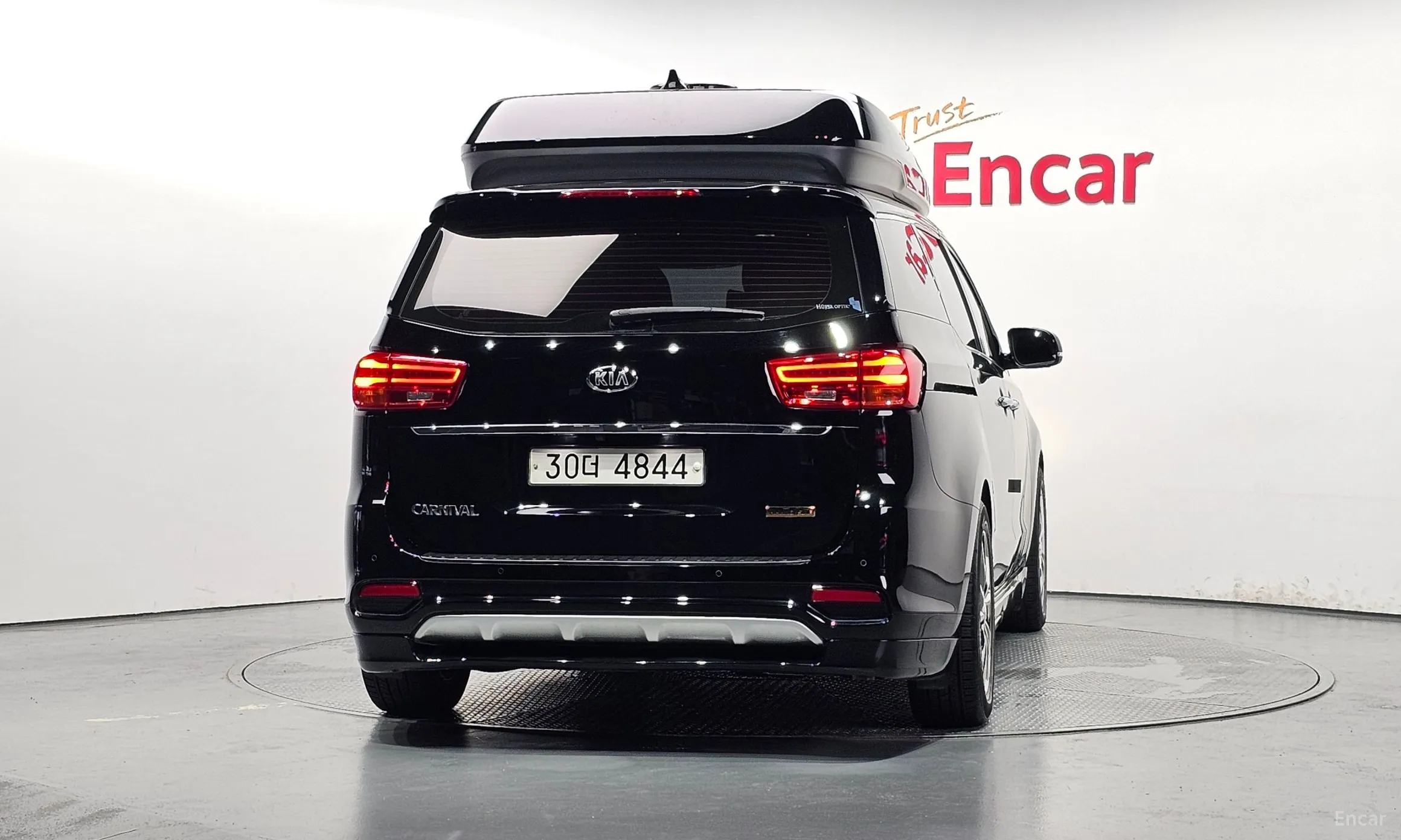 Kia Carnival превью 3