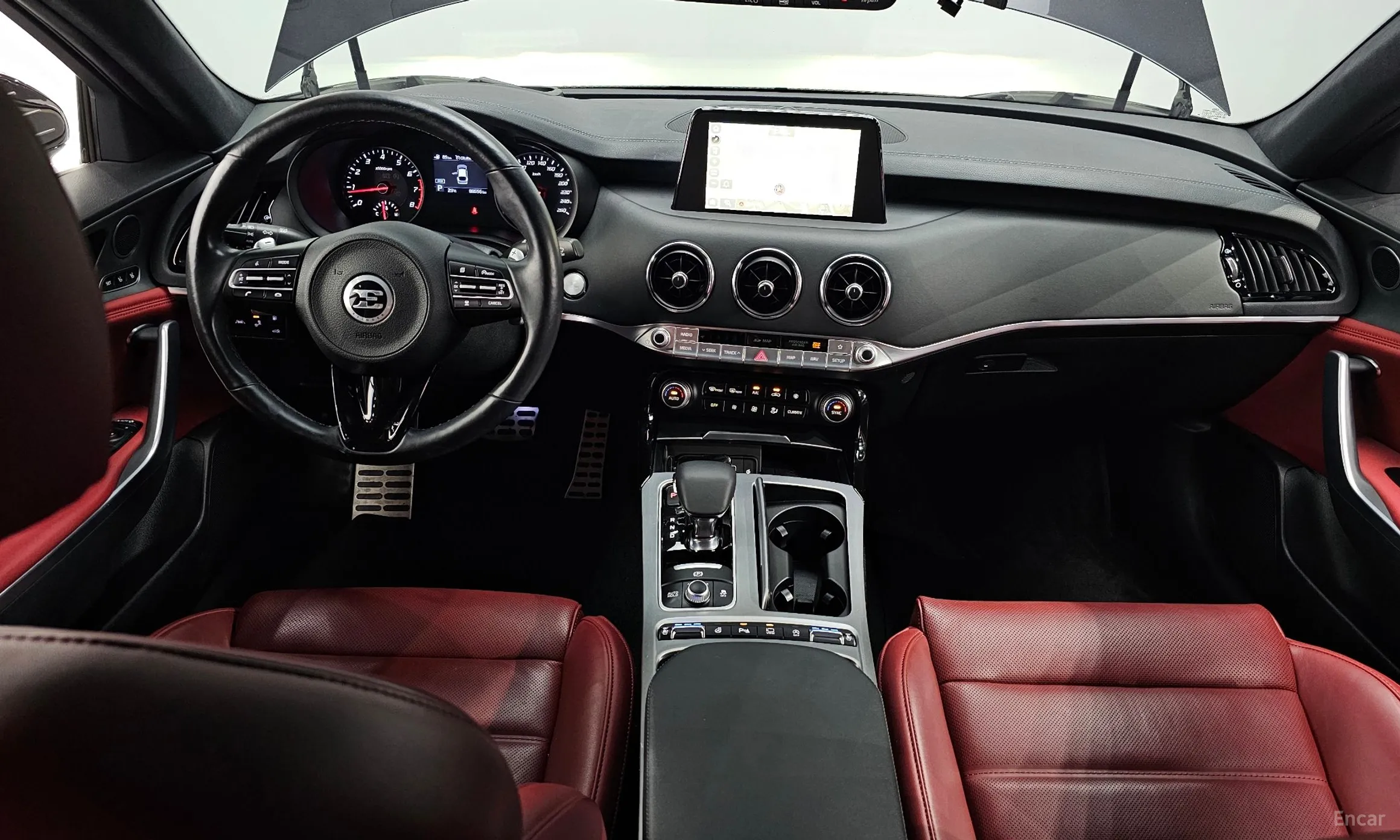 Kia Stinger превью 4