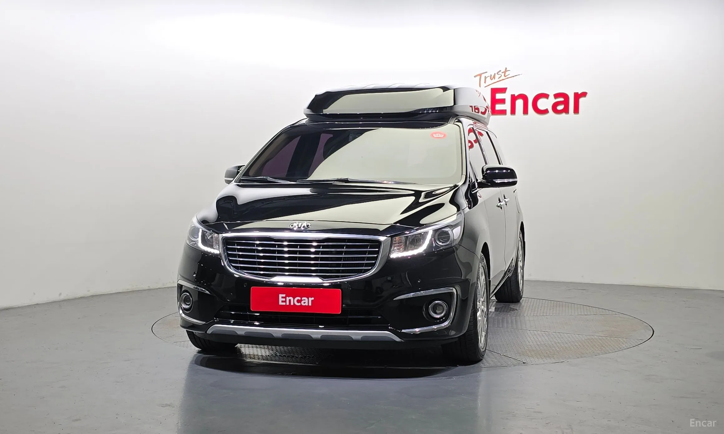 Kia Carnival превью 2