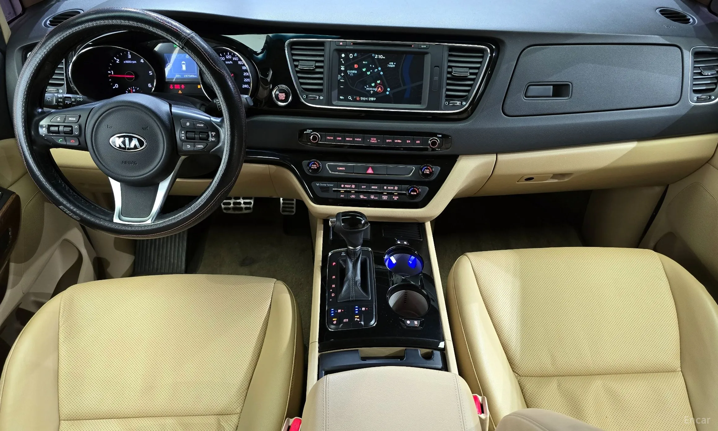 Kia Carnival превью 4