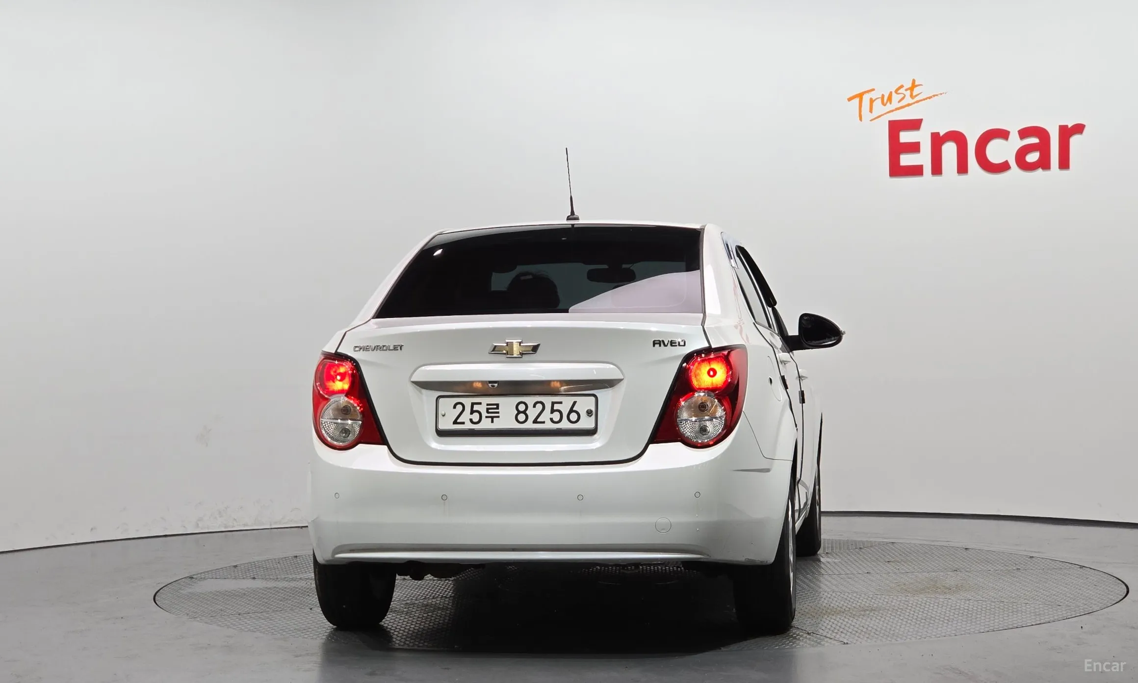 Chevrolet (GM Daewoo) Aveo Sedan превью 3