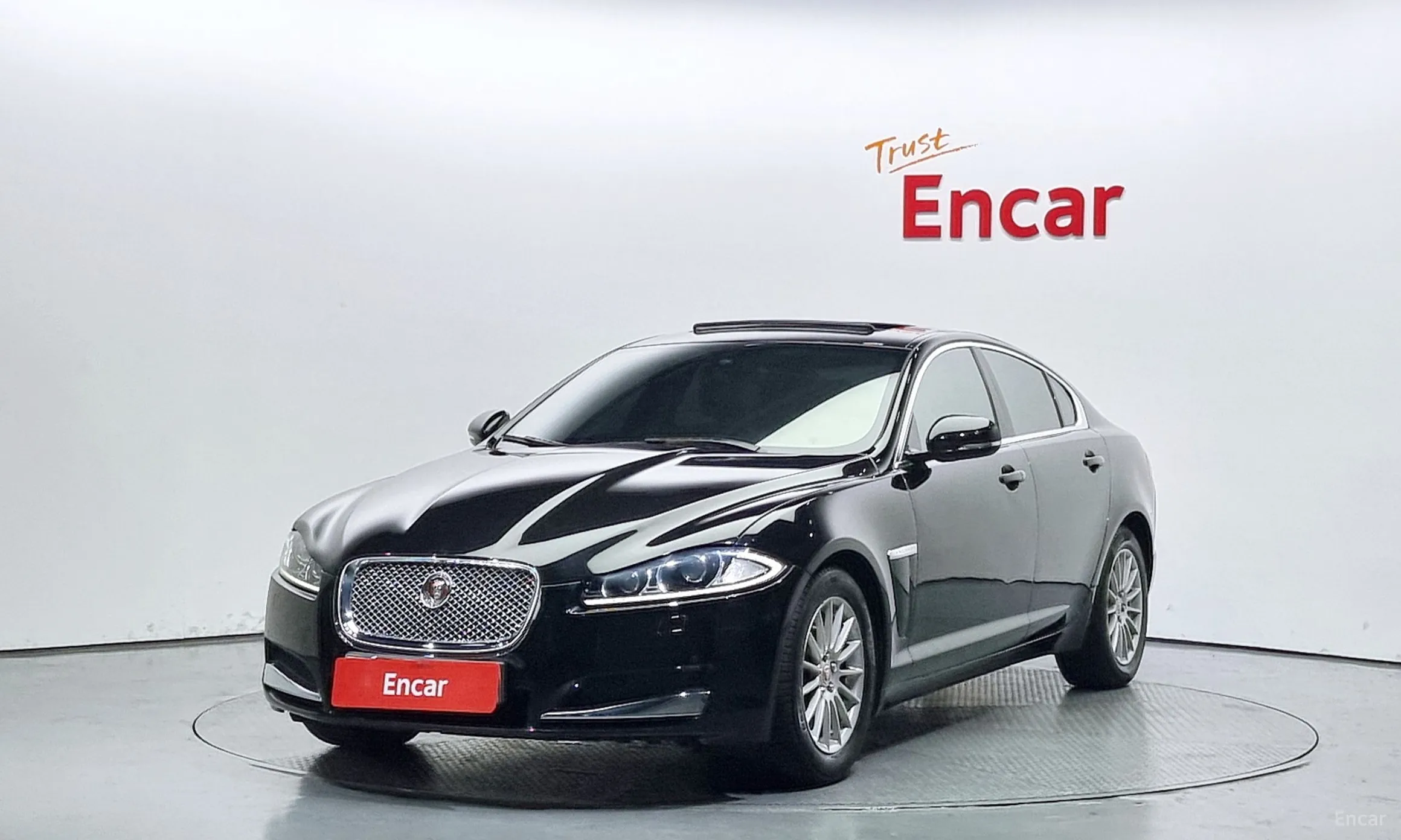 Jaguar New XF
