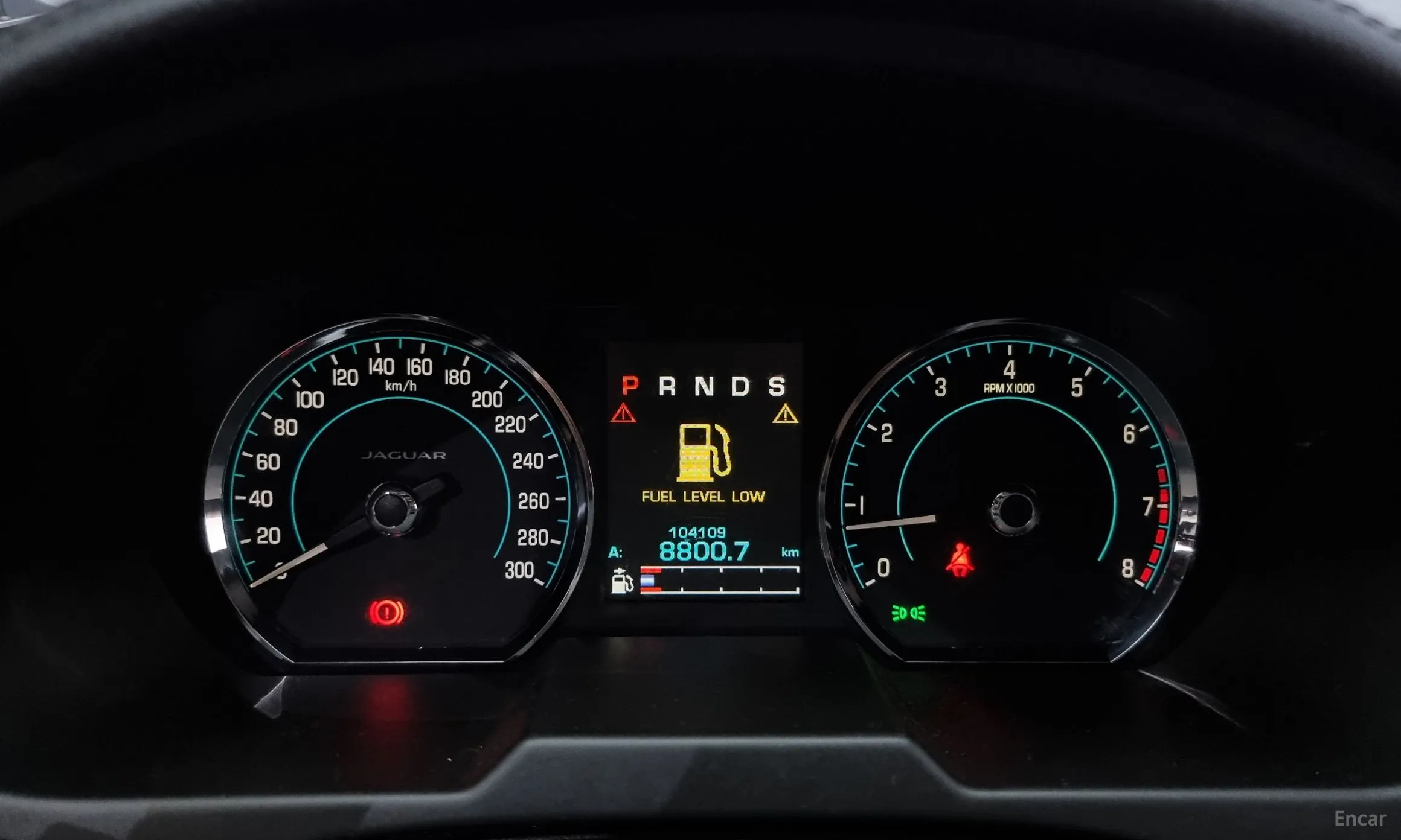 Jaguar New XF превью 8