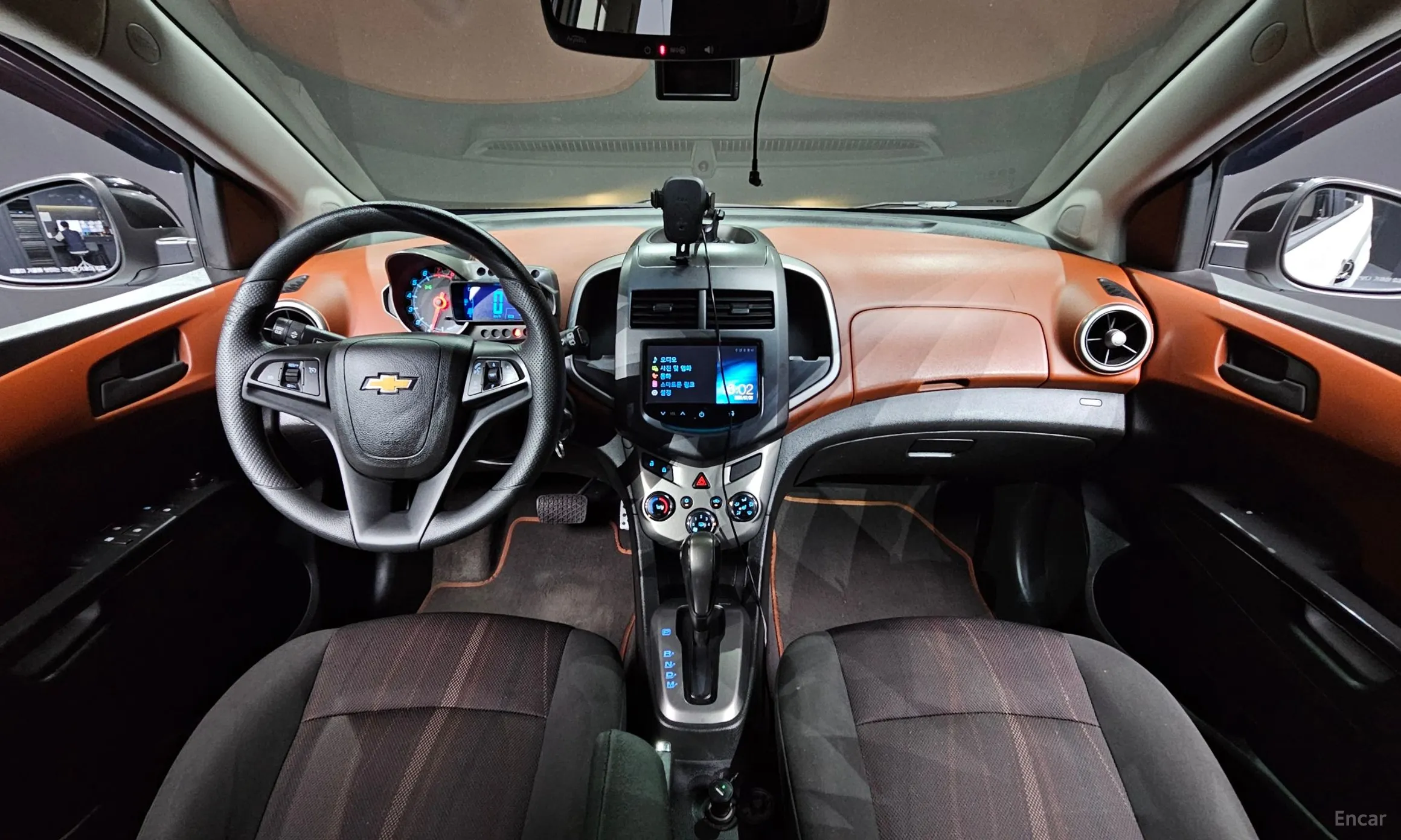 Chevrolet (GM Daewoo) Aveo Hatchback превью 4