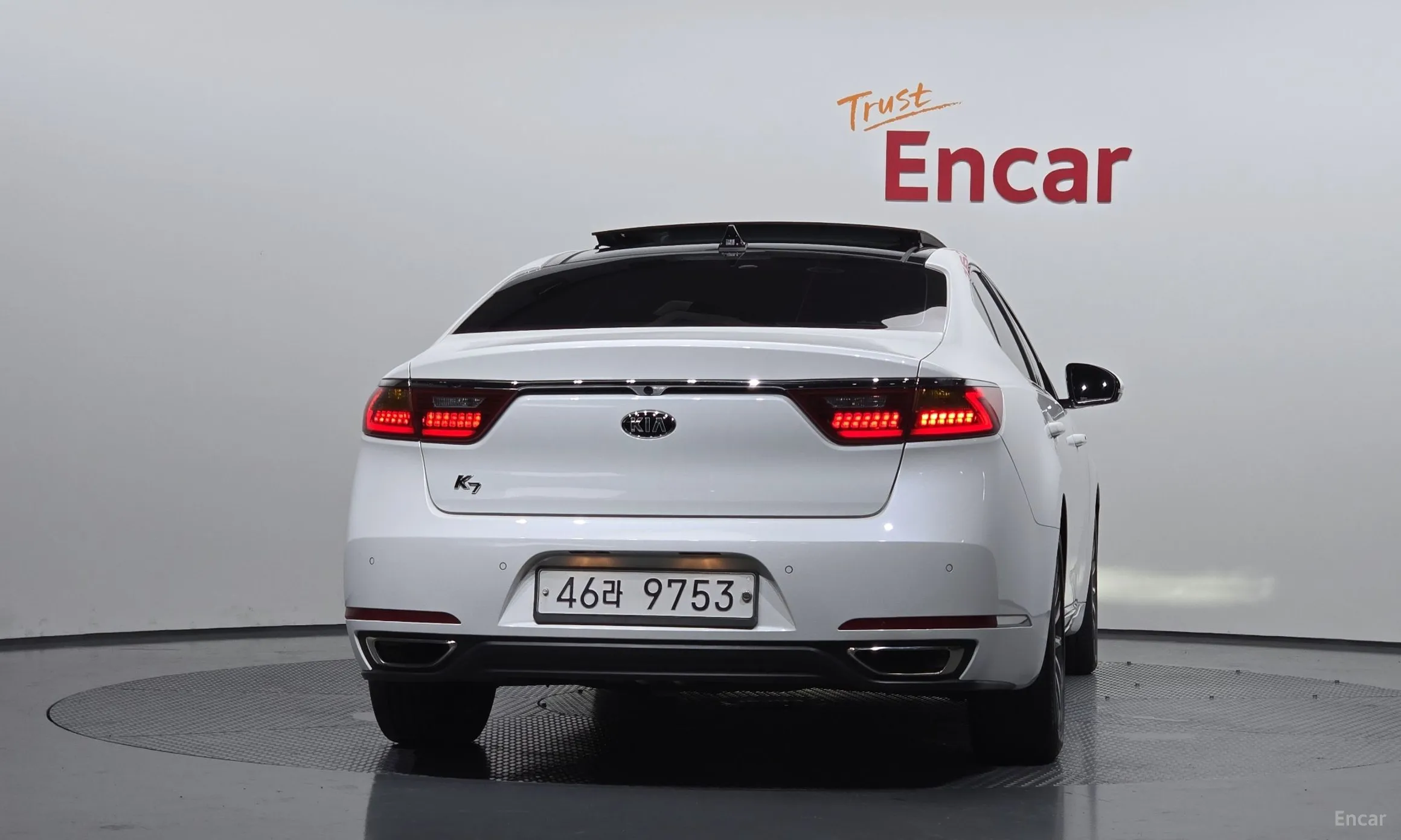 Kia K7 превью 3