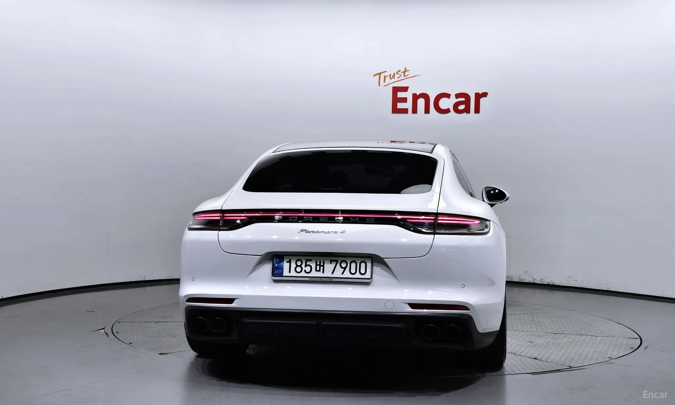 Porsche Panamera (971) превью 3