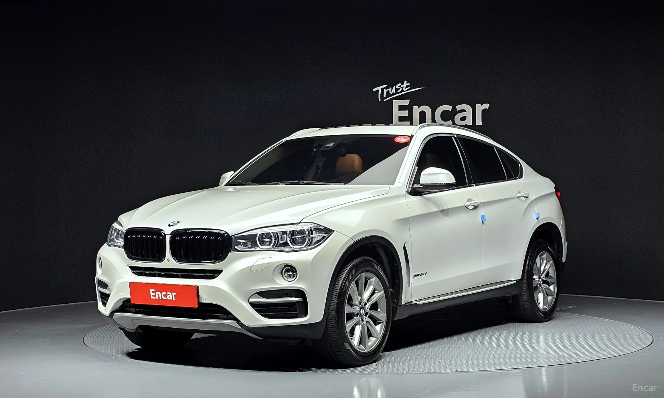 X6 (F16)