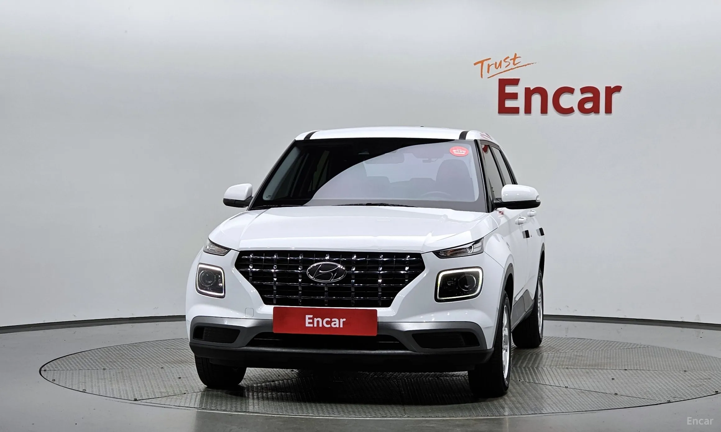 Hyundai Venue превью 2
