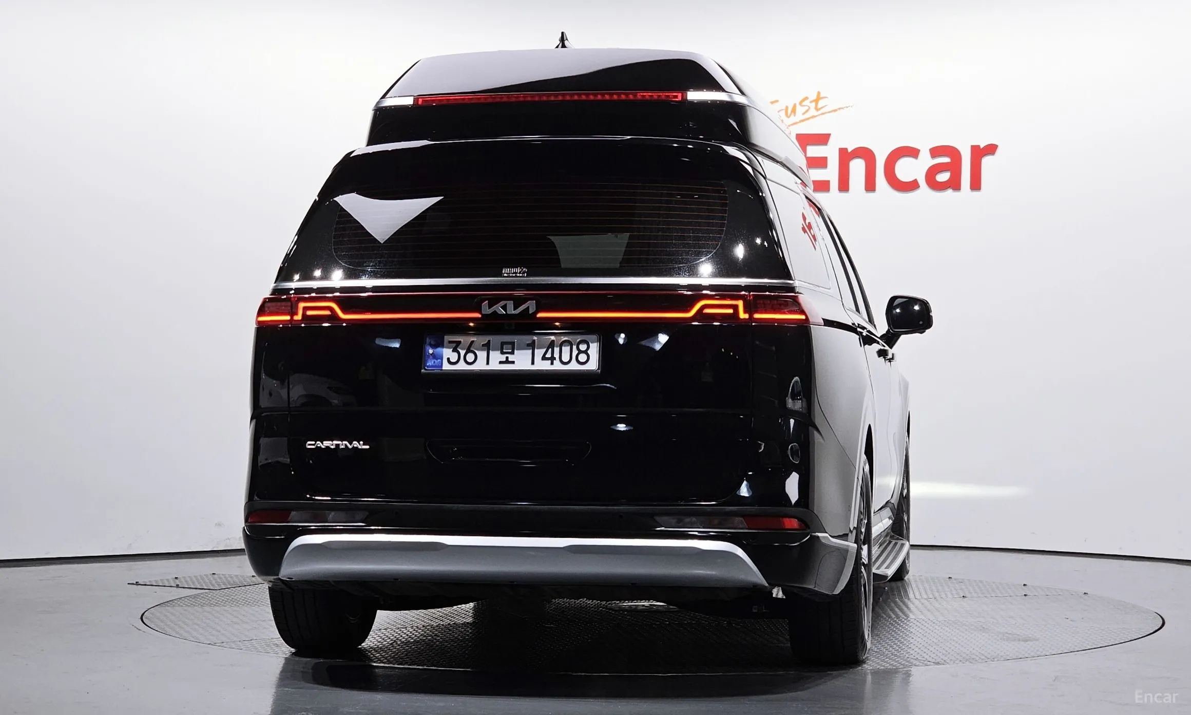 Kia Carnival Gen 4 превью 3