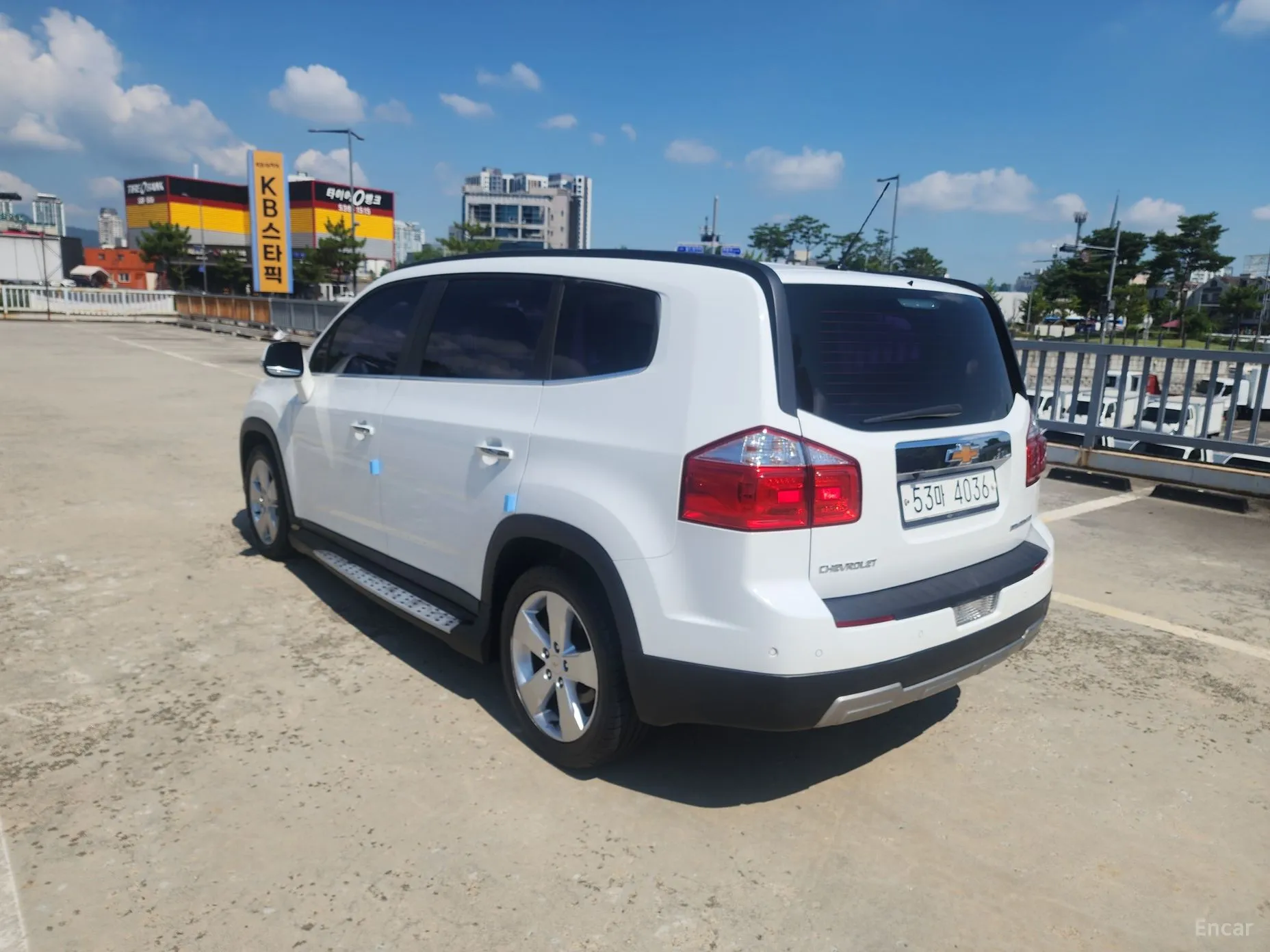 Chevrolet (GM Daewoo) Orlando превью 3