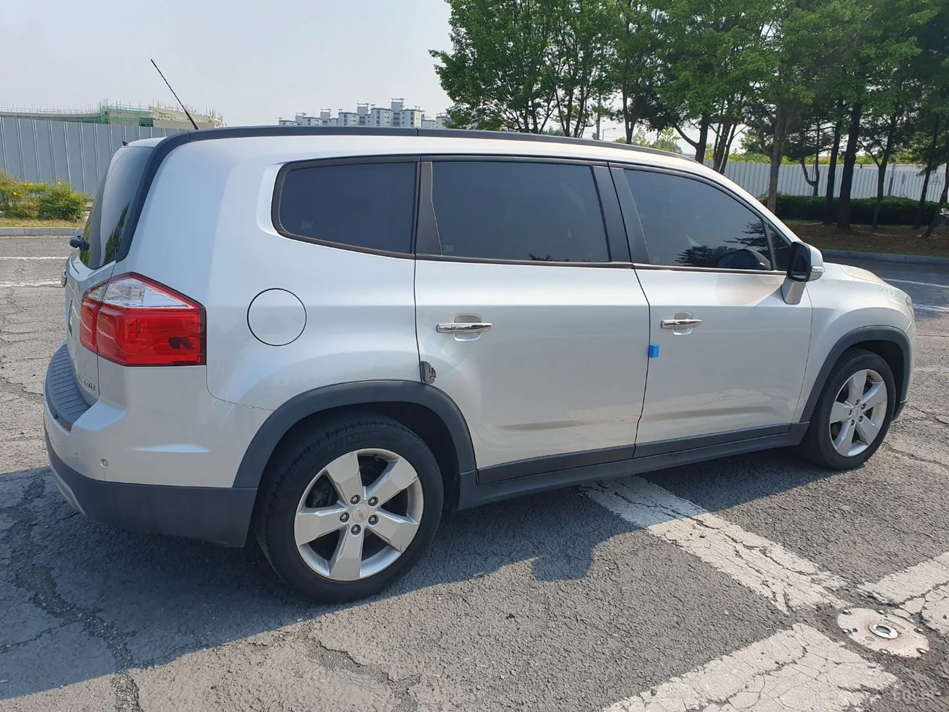 Chevrolet (GM Daewoo) Orlando превью 3