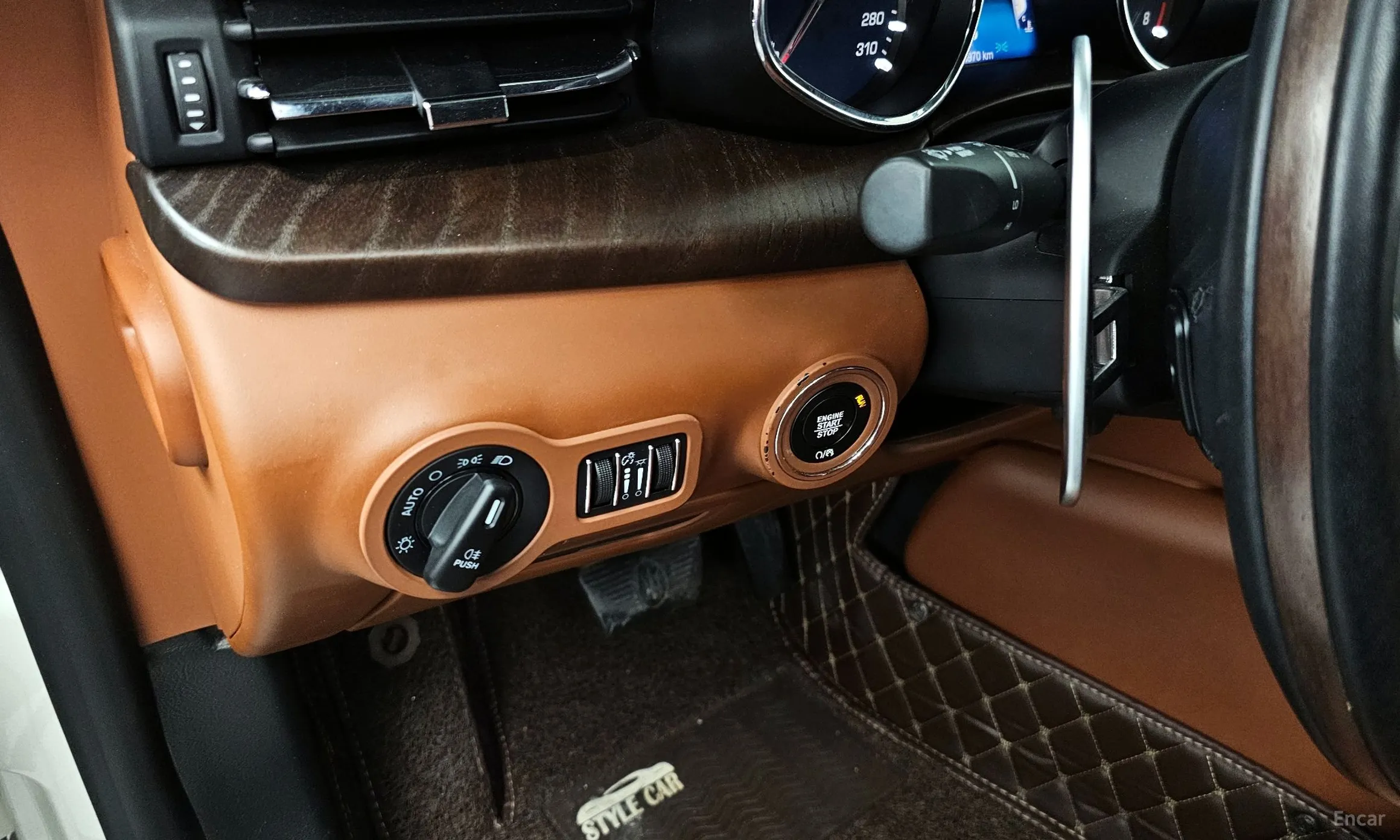 Maserati Quattroporte превью 17