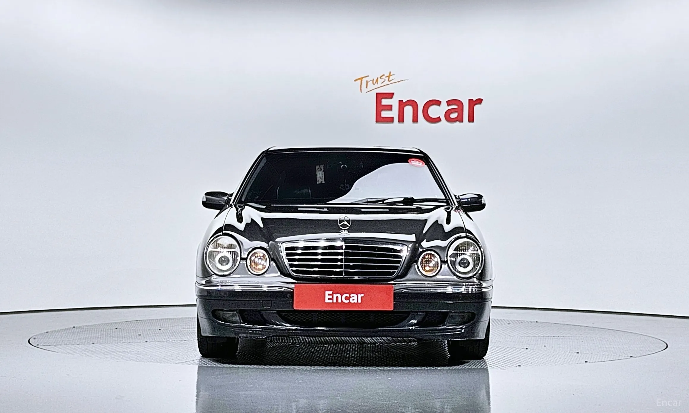 Mercedes Benz E-Class W210 превью 2
