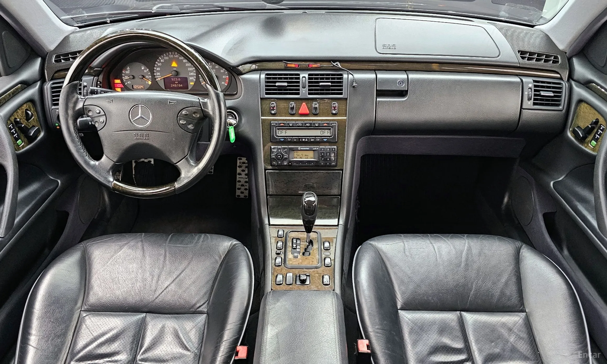 Mercedes Benz E-Class W210 превью 4