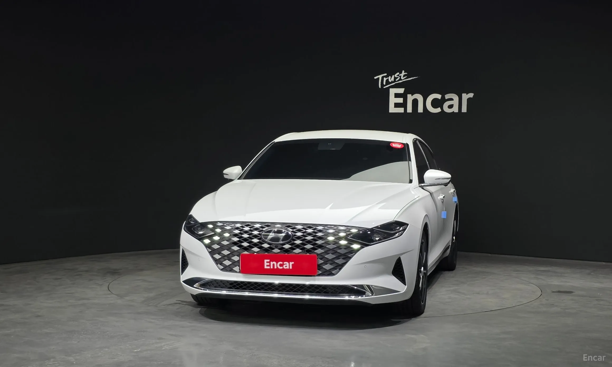 Hyundai Grandeur IG превью 2