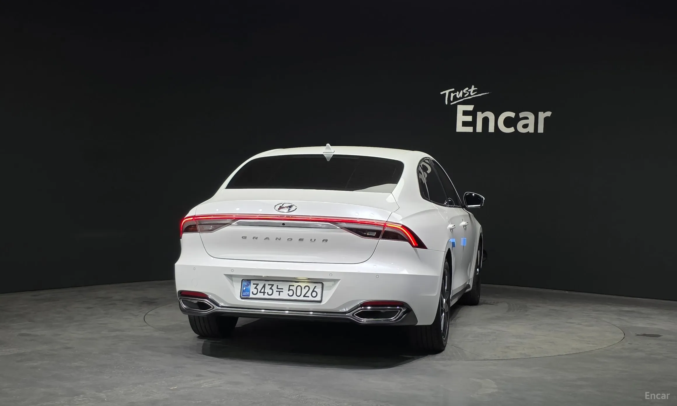 Hyundai Grandeur IG превью 3