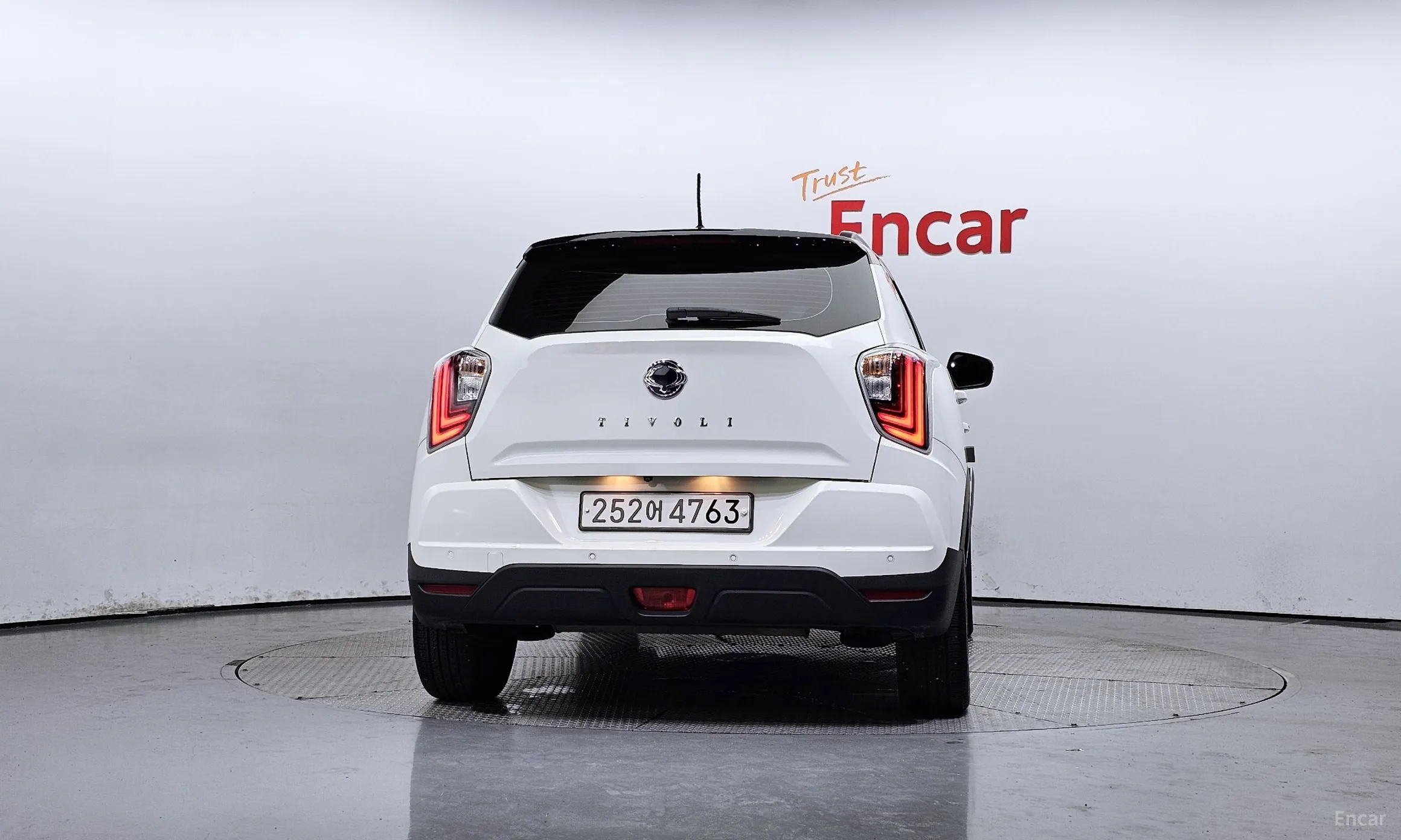 KG Mobility (SsangYong) Berry New Tivoli превью 3