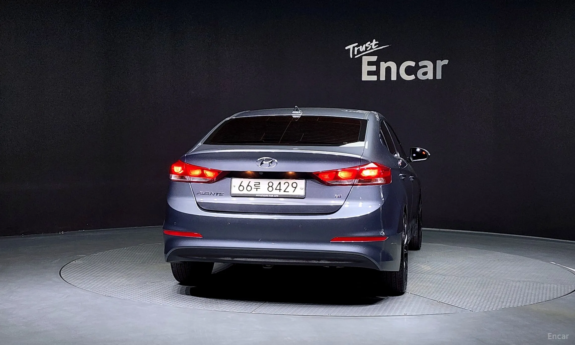 Hyundai Avante AD превью 3