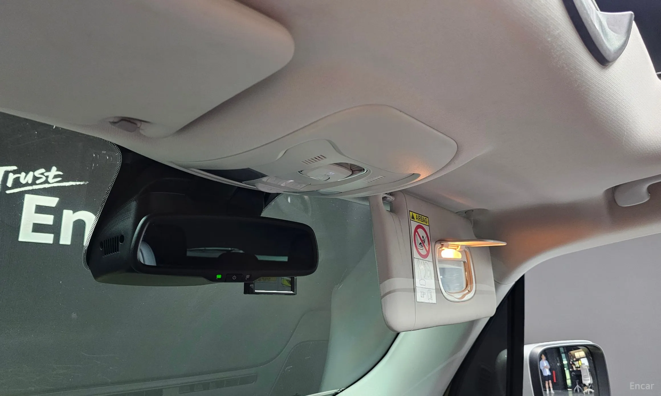 Jeep Renegade превью 20