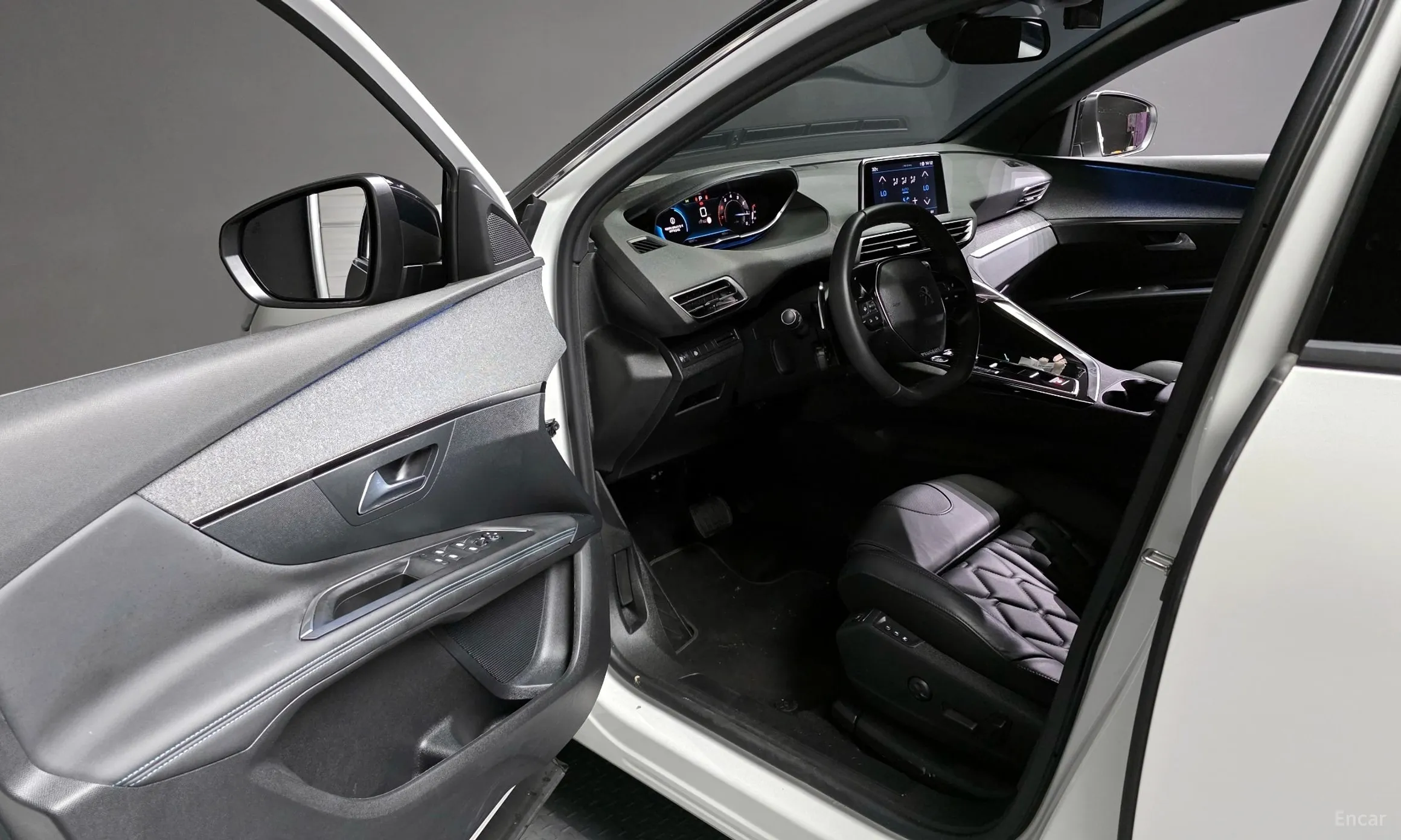 Peugeot 3008 2nd generation превью 10