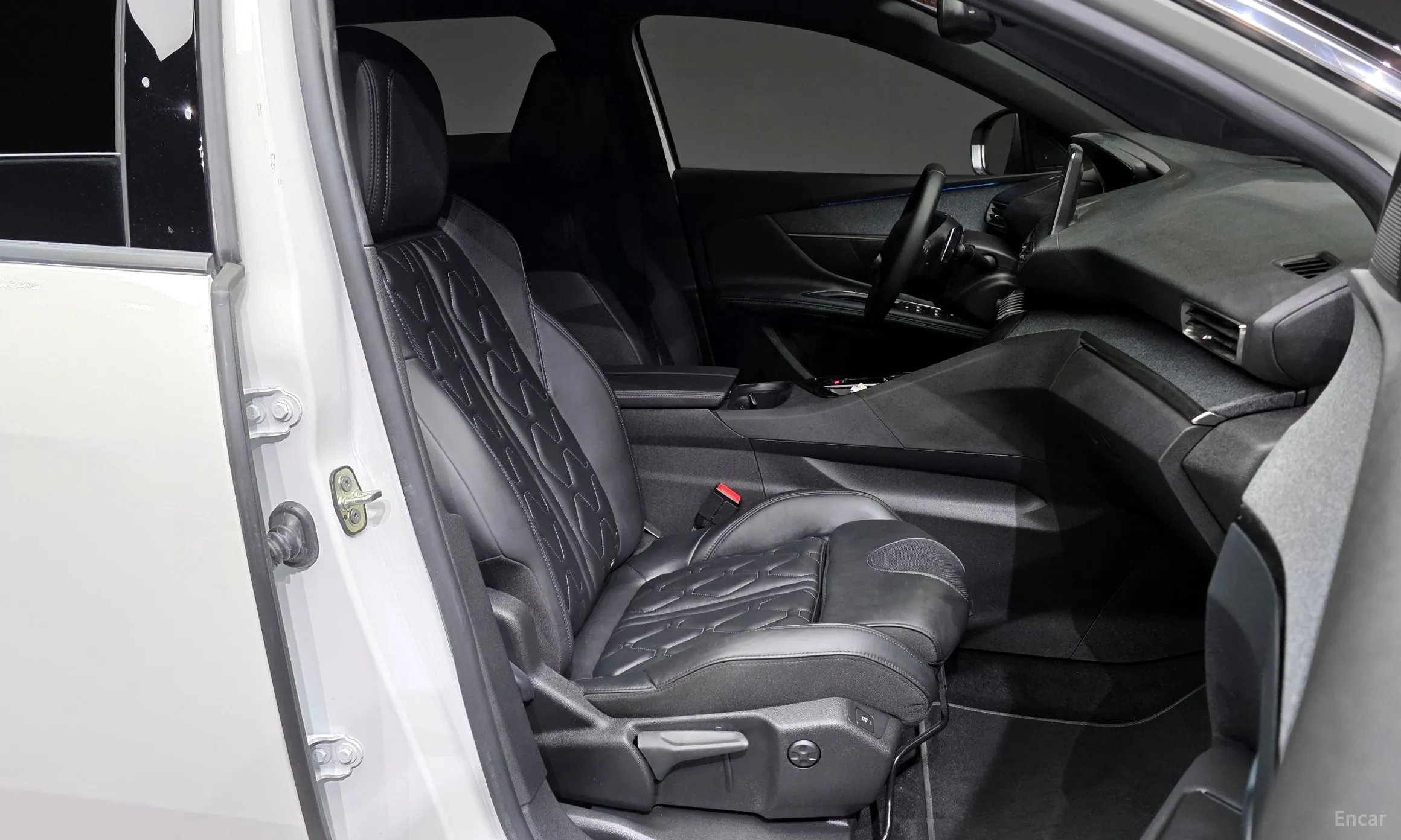 Peugeot 3008 2nd generation превью 11