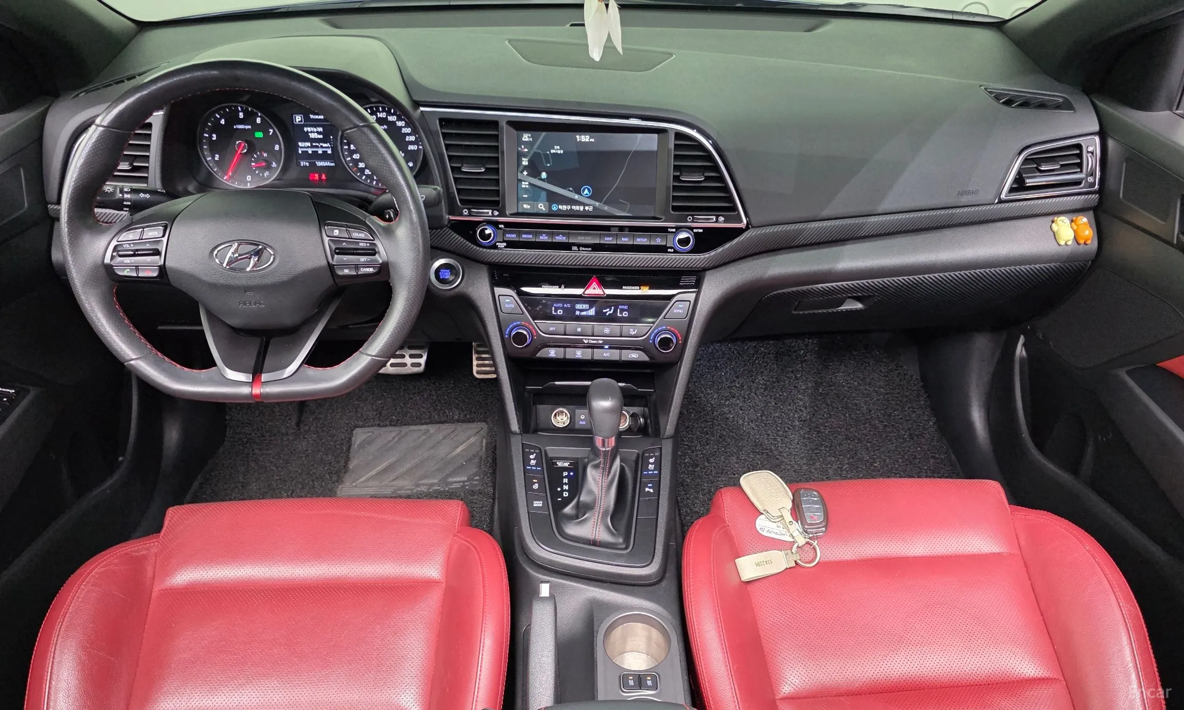 Hyundai Avante AD превью 4