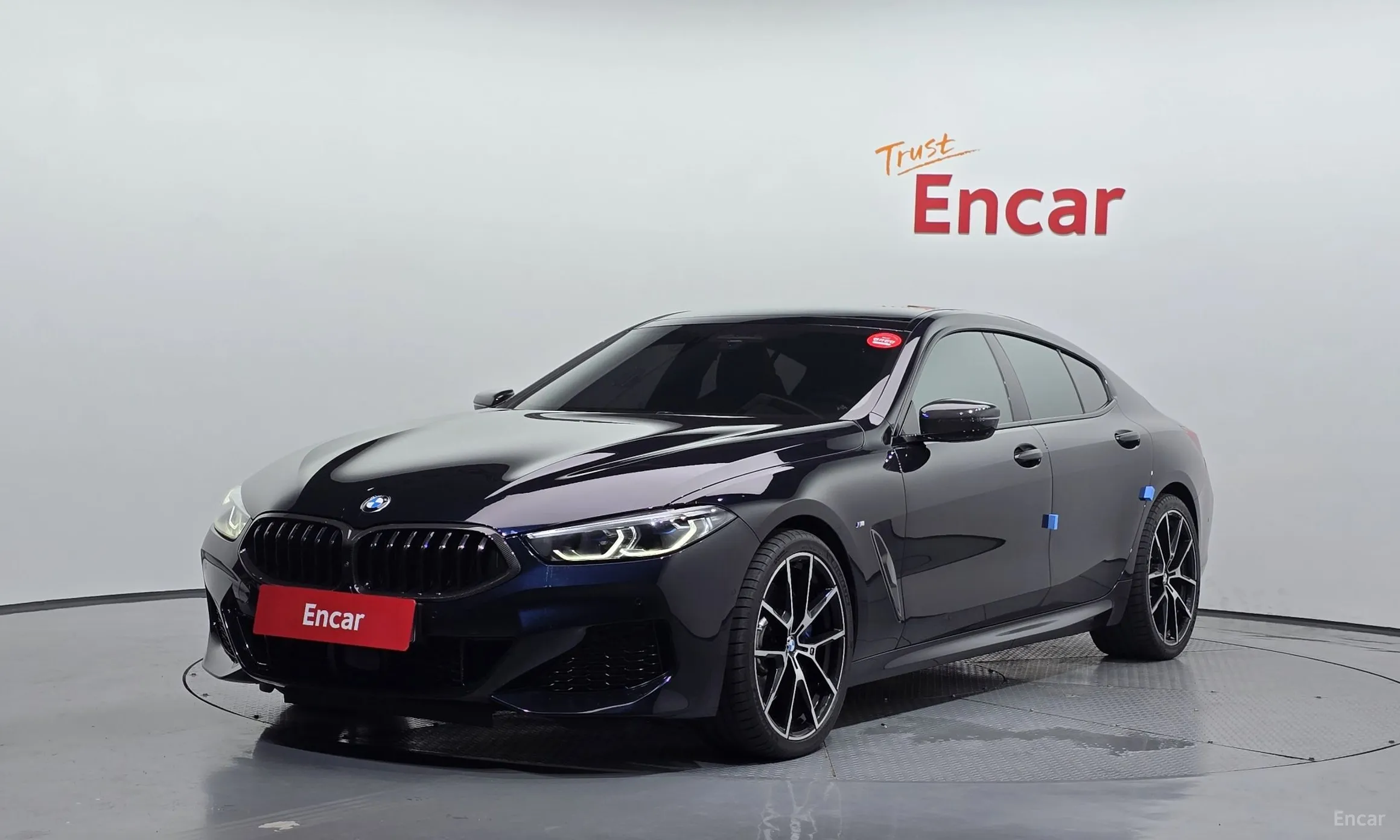 BMW 8-series (G15)