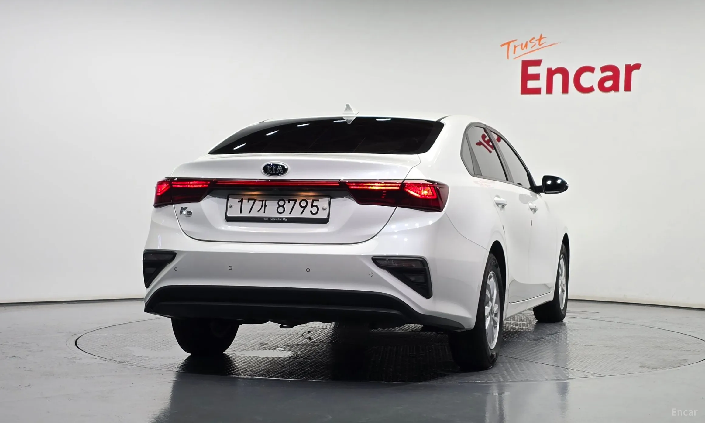 Kia K3 превью 3