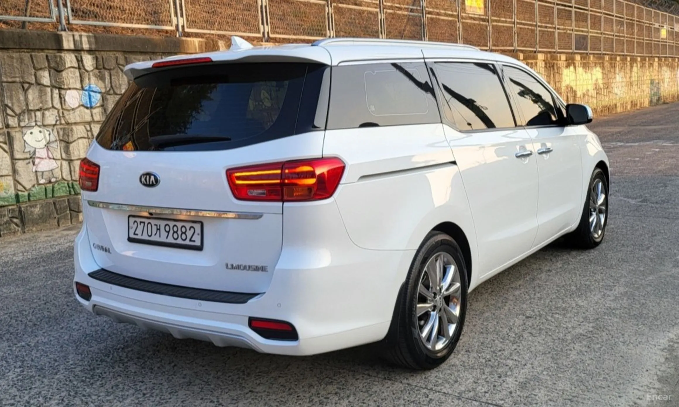 Kia Carnival превью 3