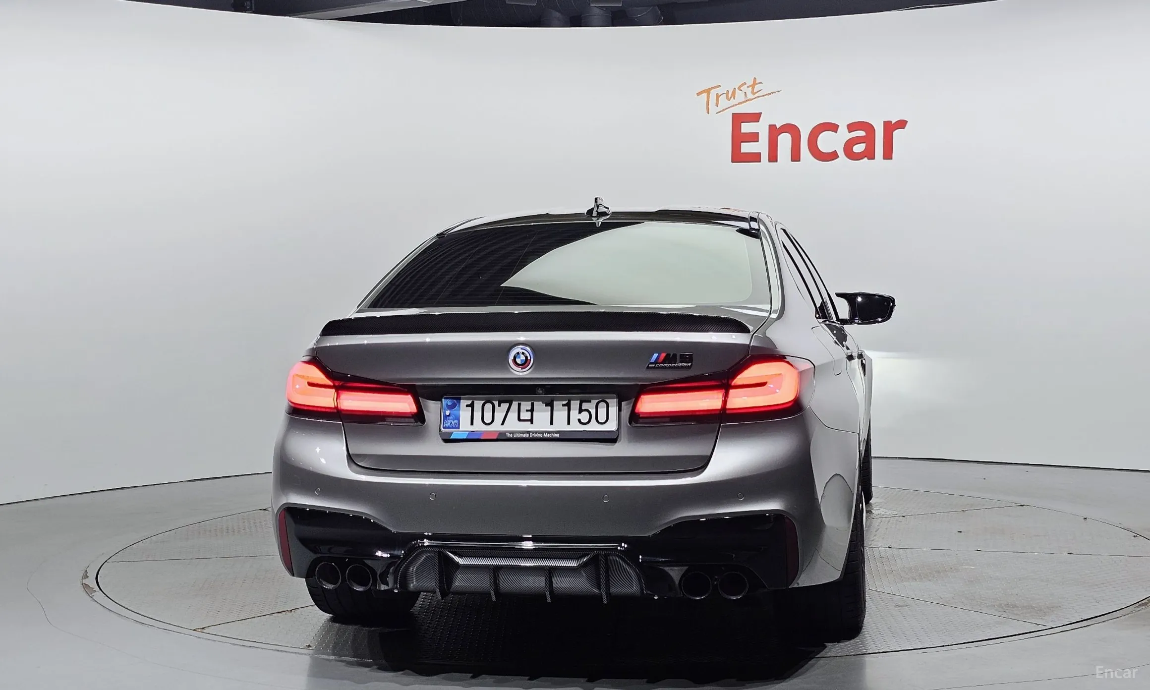BMW M5 (F90) превью 3