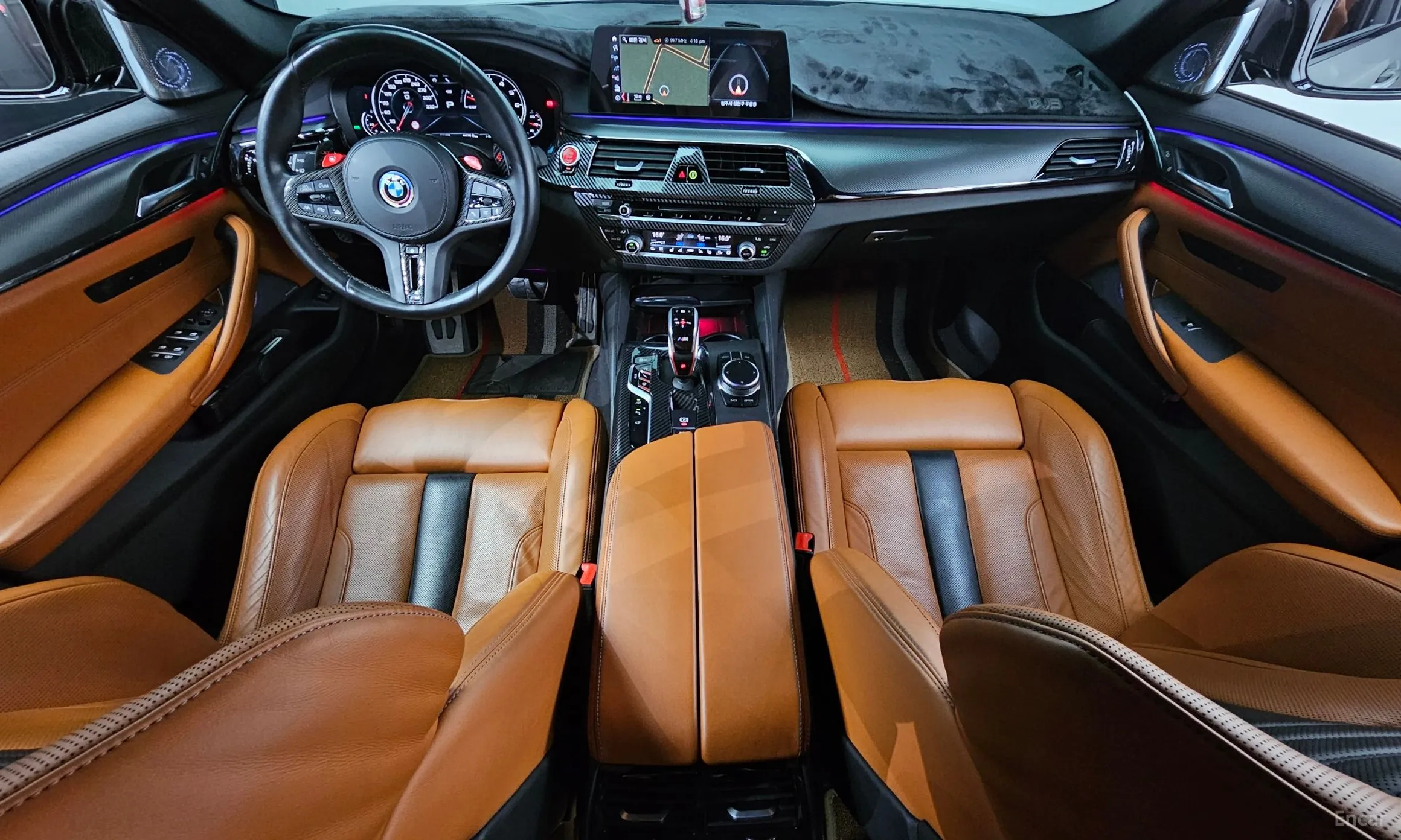 BMW M5 (F90) превью 4