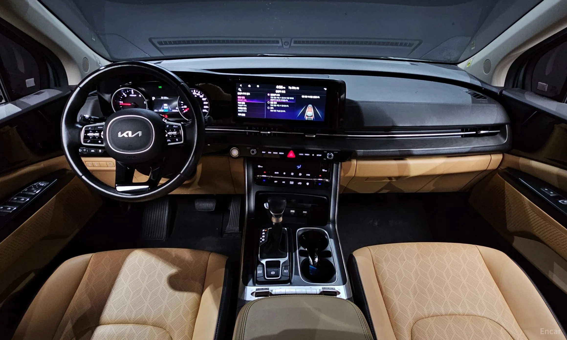 Kia Carnival Gen 4 превью 4