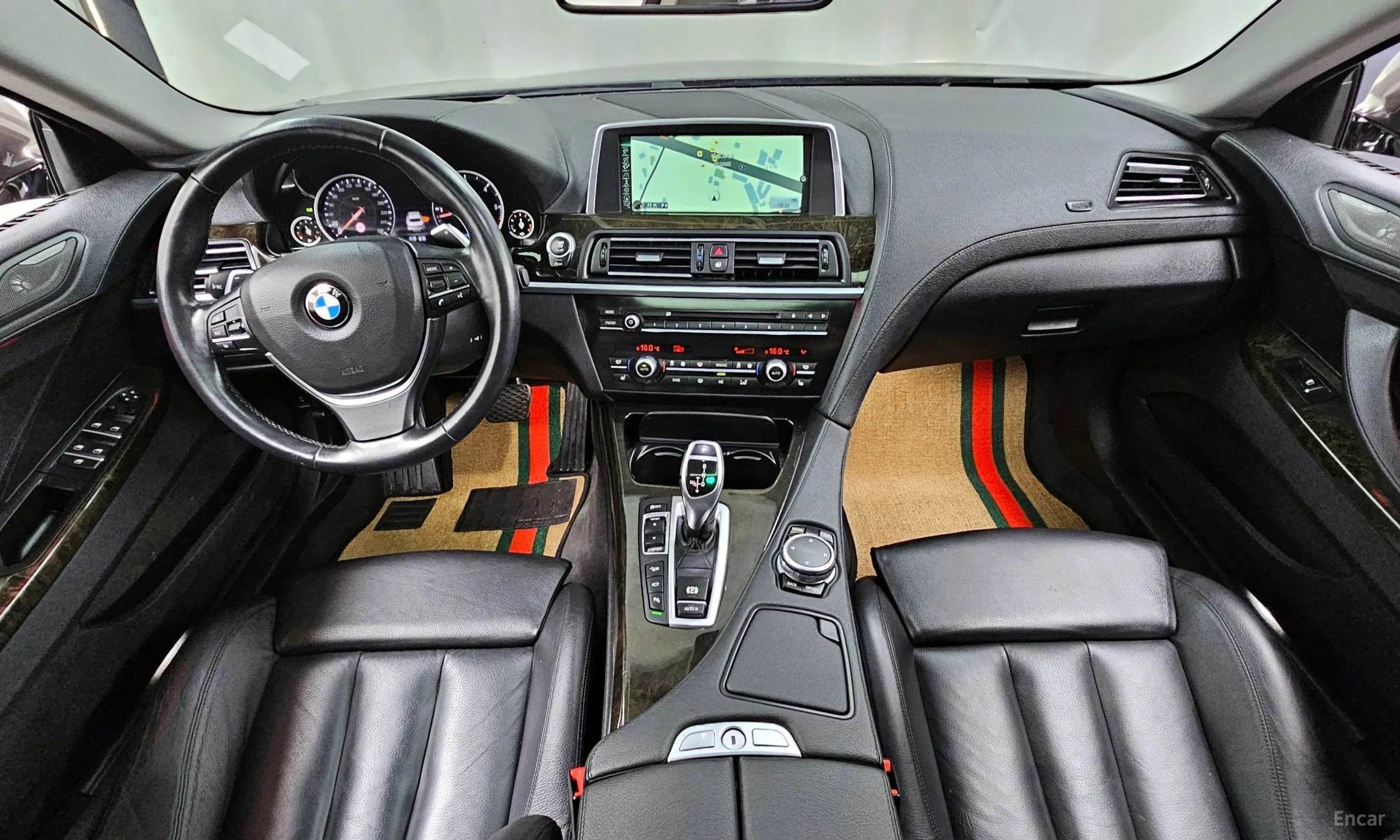 BMW 6 Series (F12) превью 4