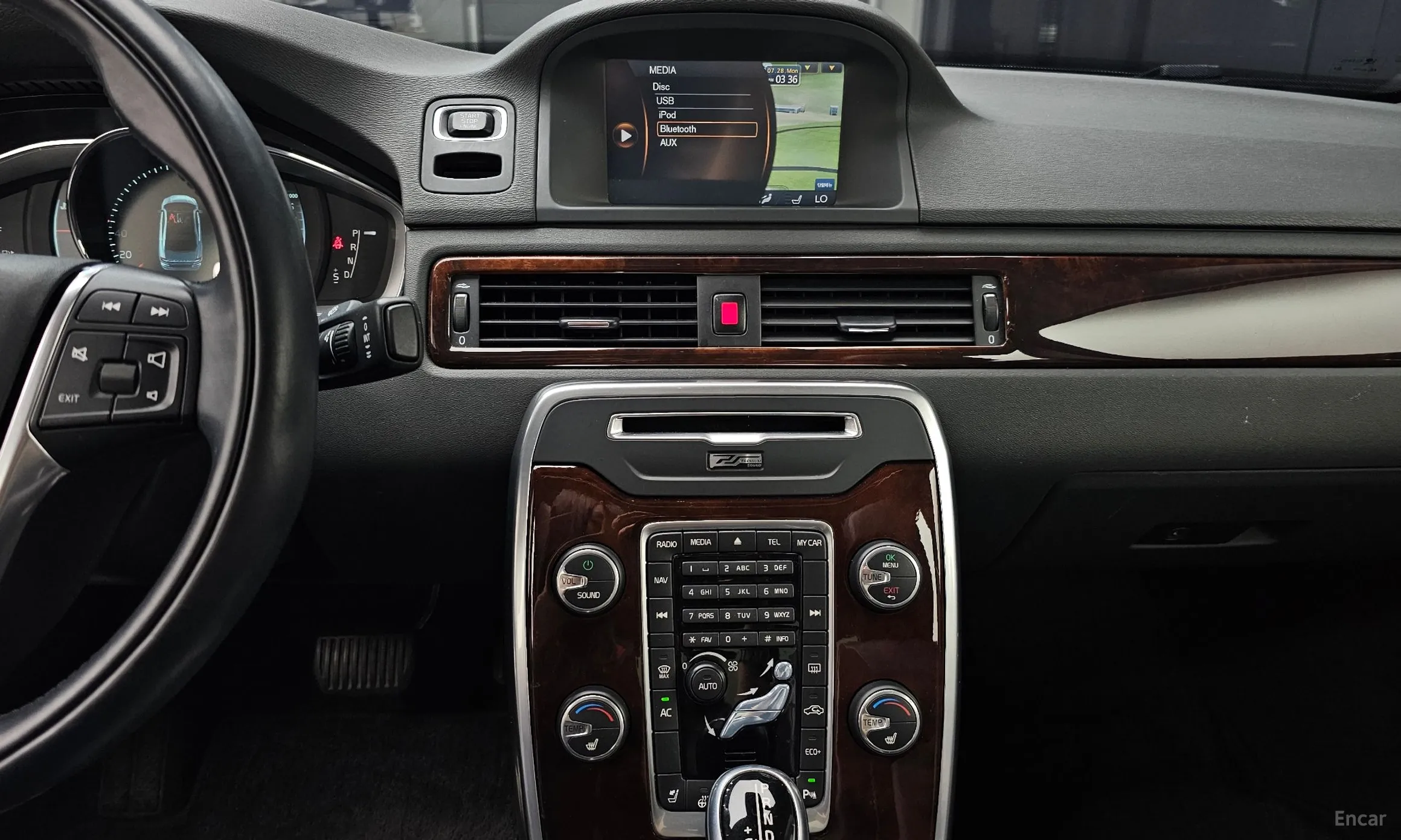 Volvo S80 превью 14